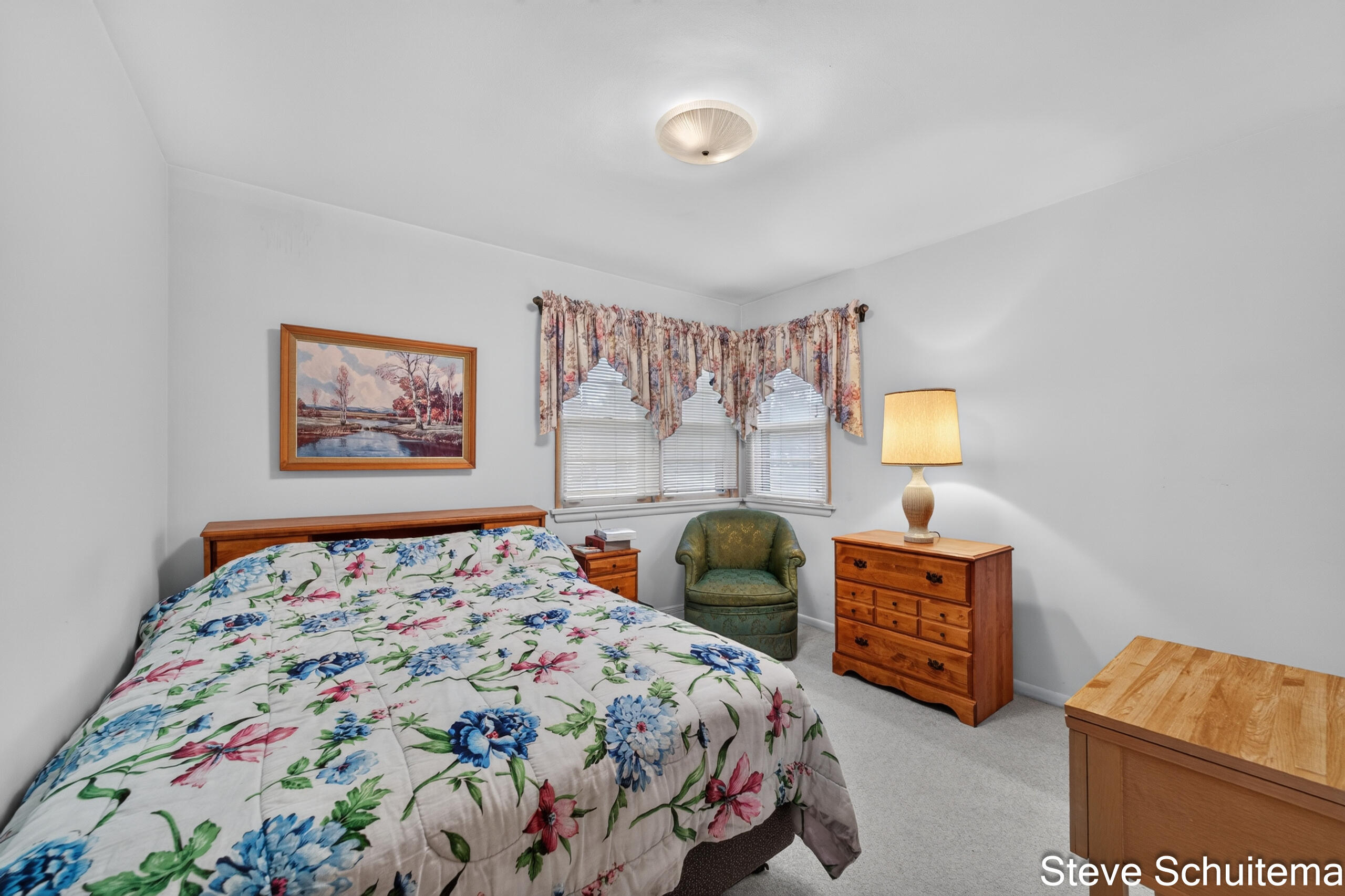 928 S Division Street Property Photo 26