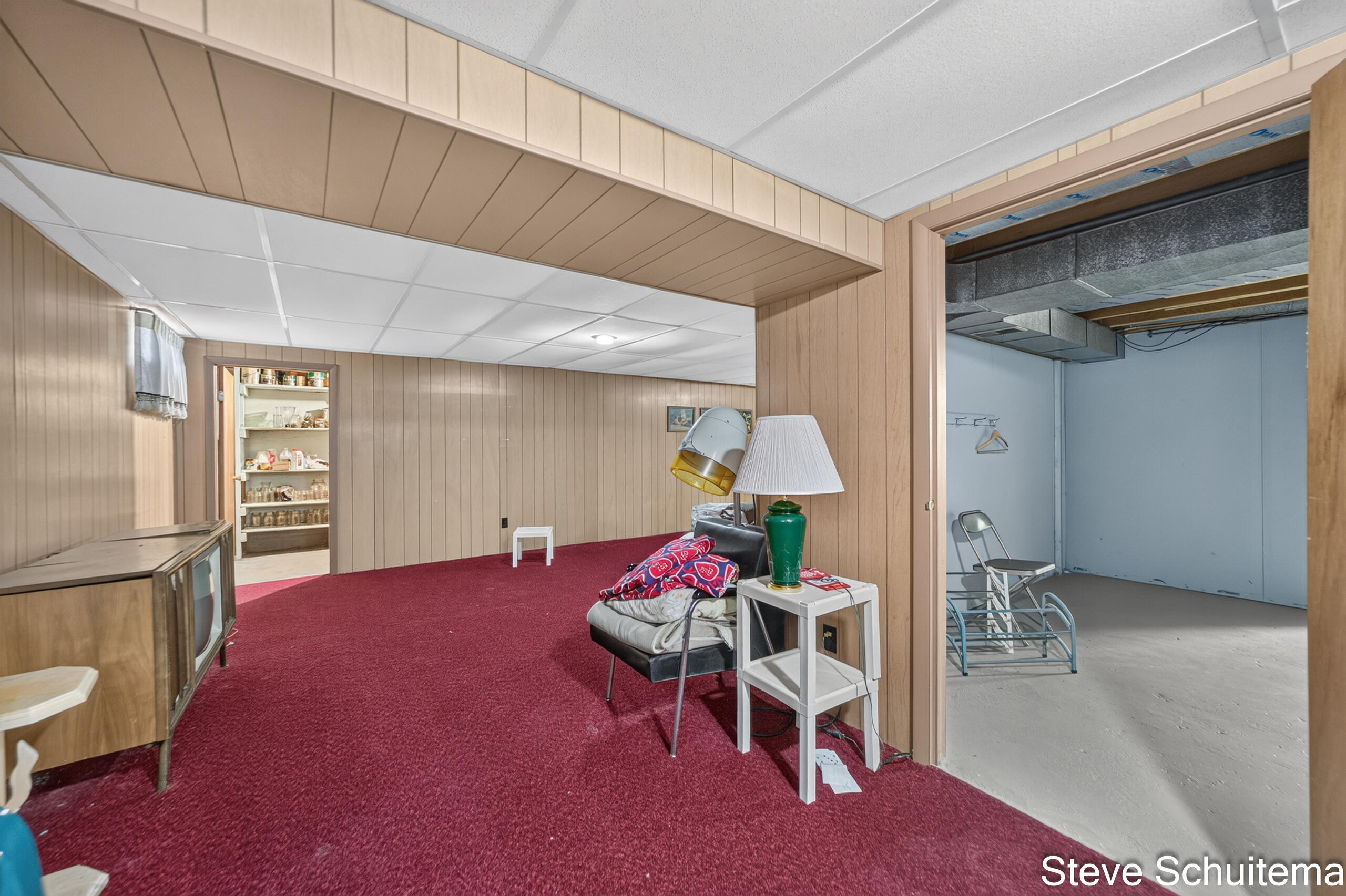 928 S Division Street Property Photo 28