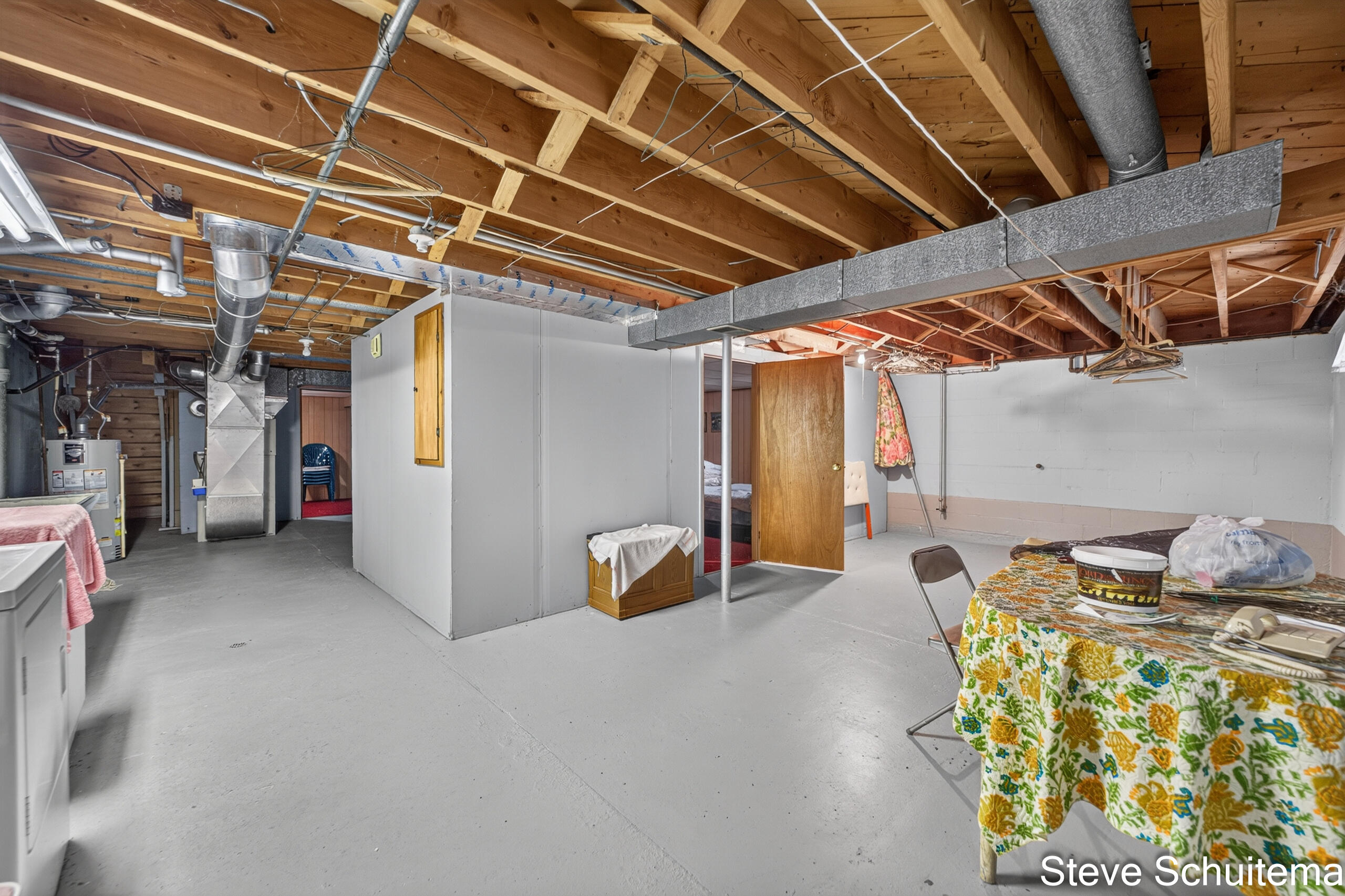 928 S Division Street Property Photo 33