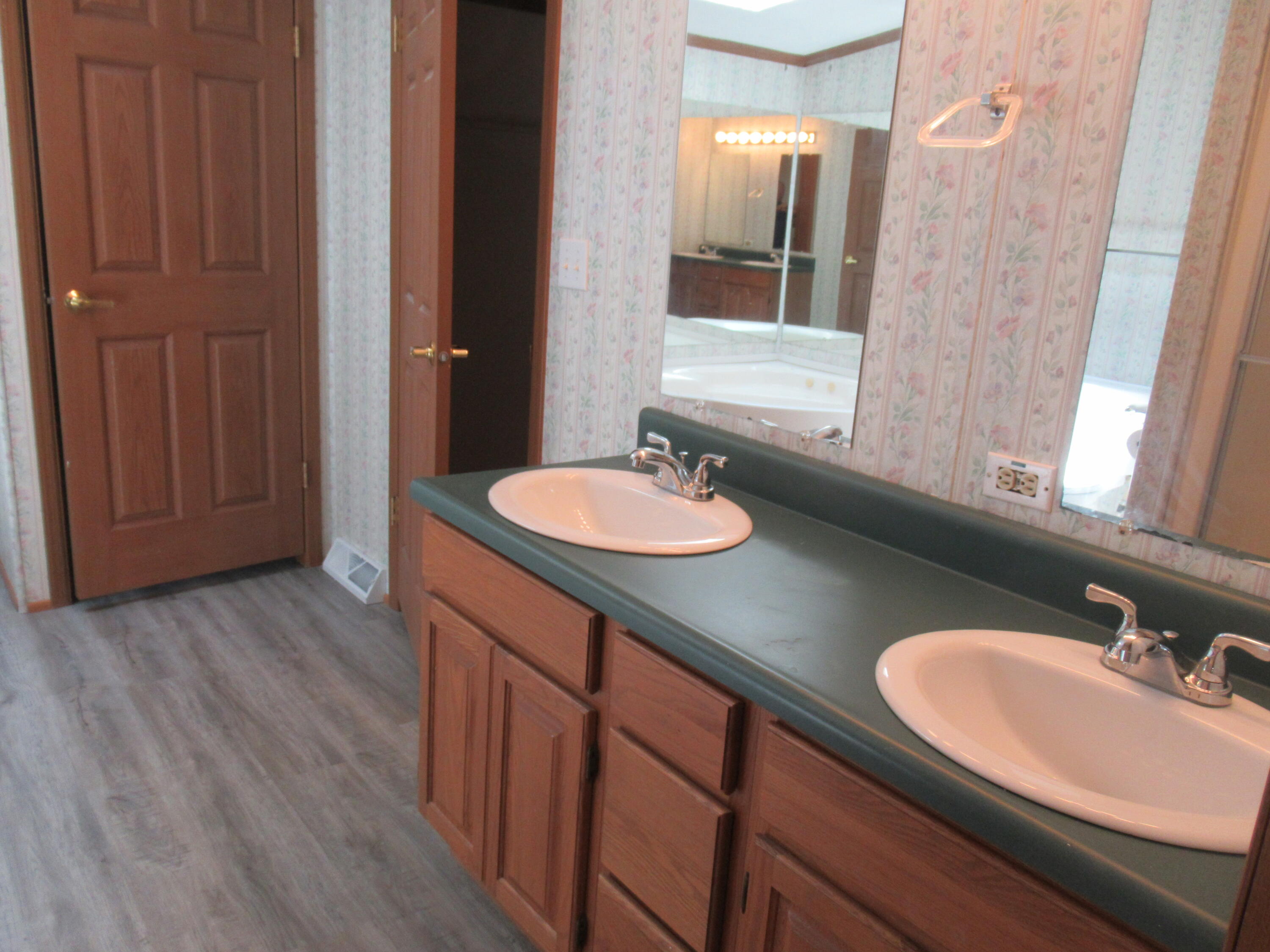 898 Millwood Trail Property Photo 12