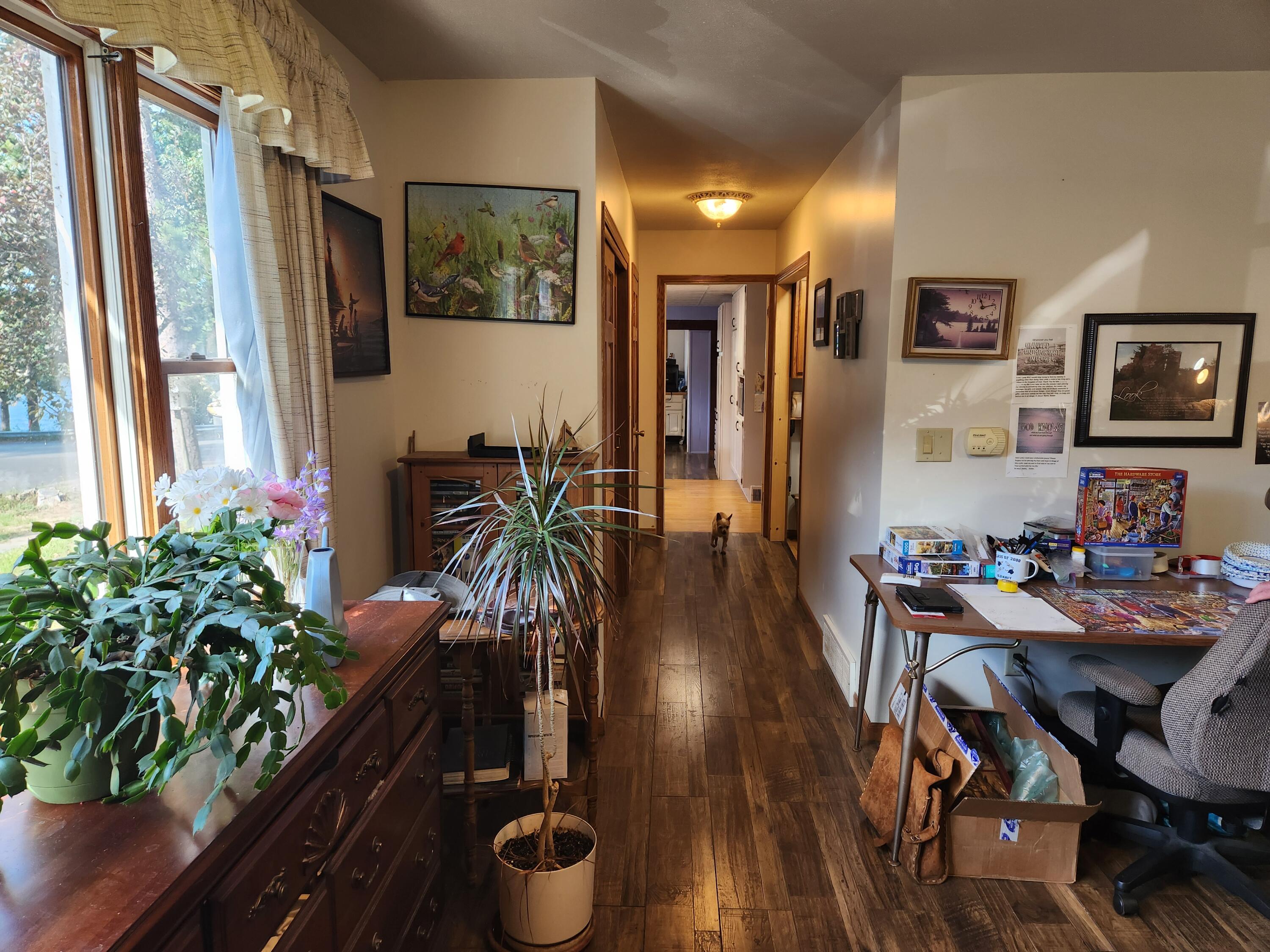 347 W Foss Avenue Property Photo 14