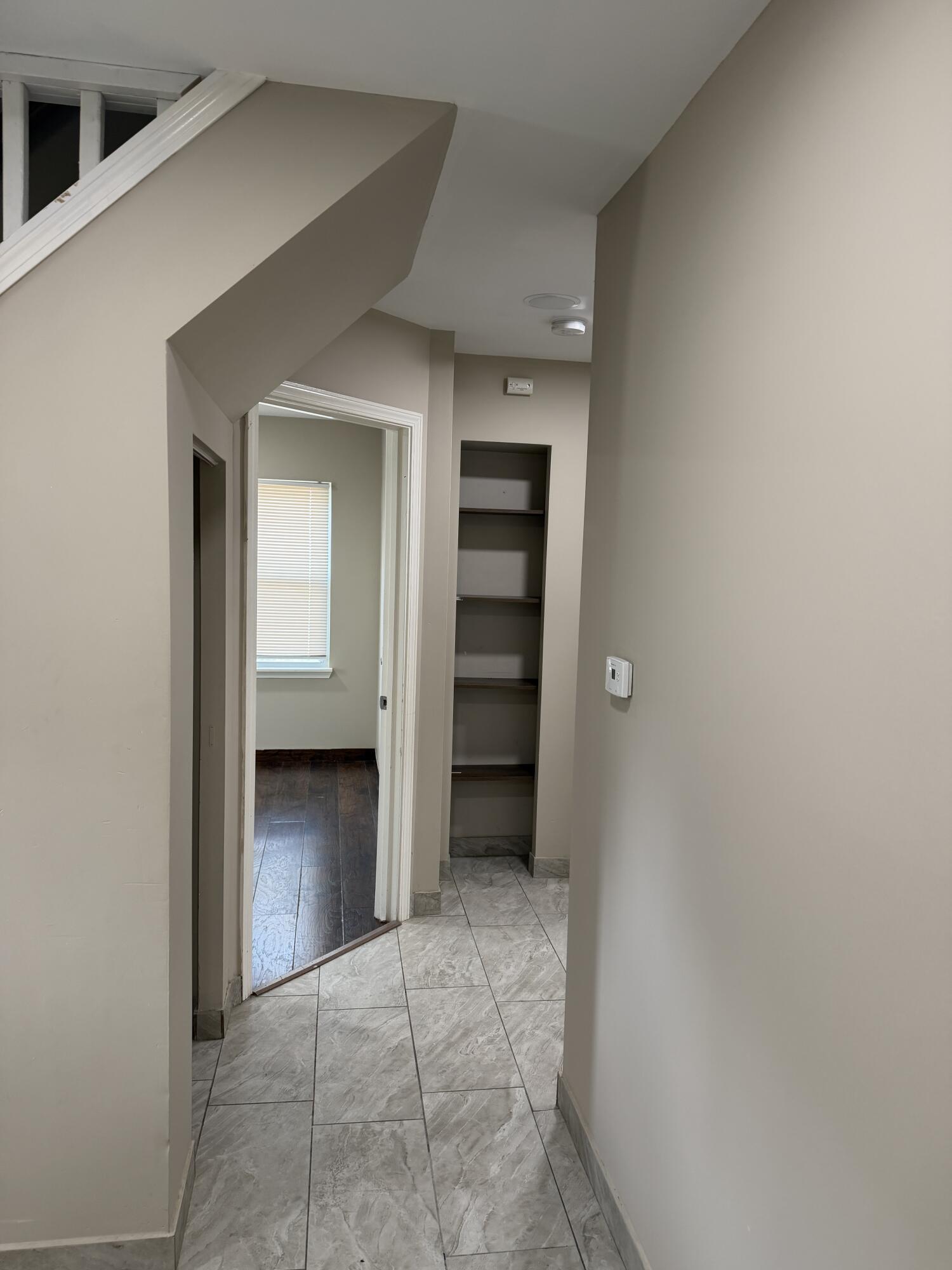 12737 Couwlier Avenue Property Photo 9