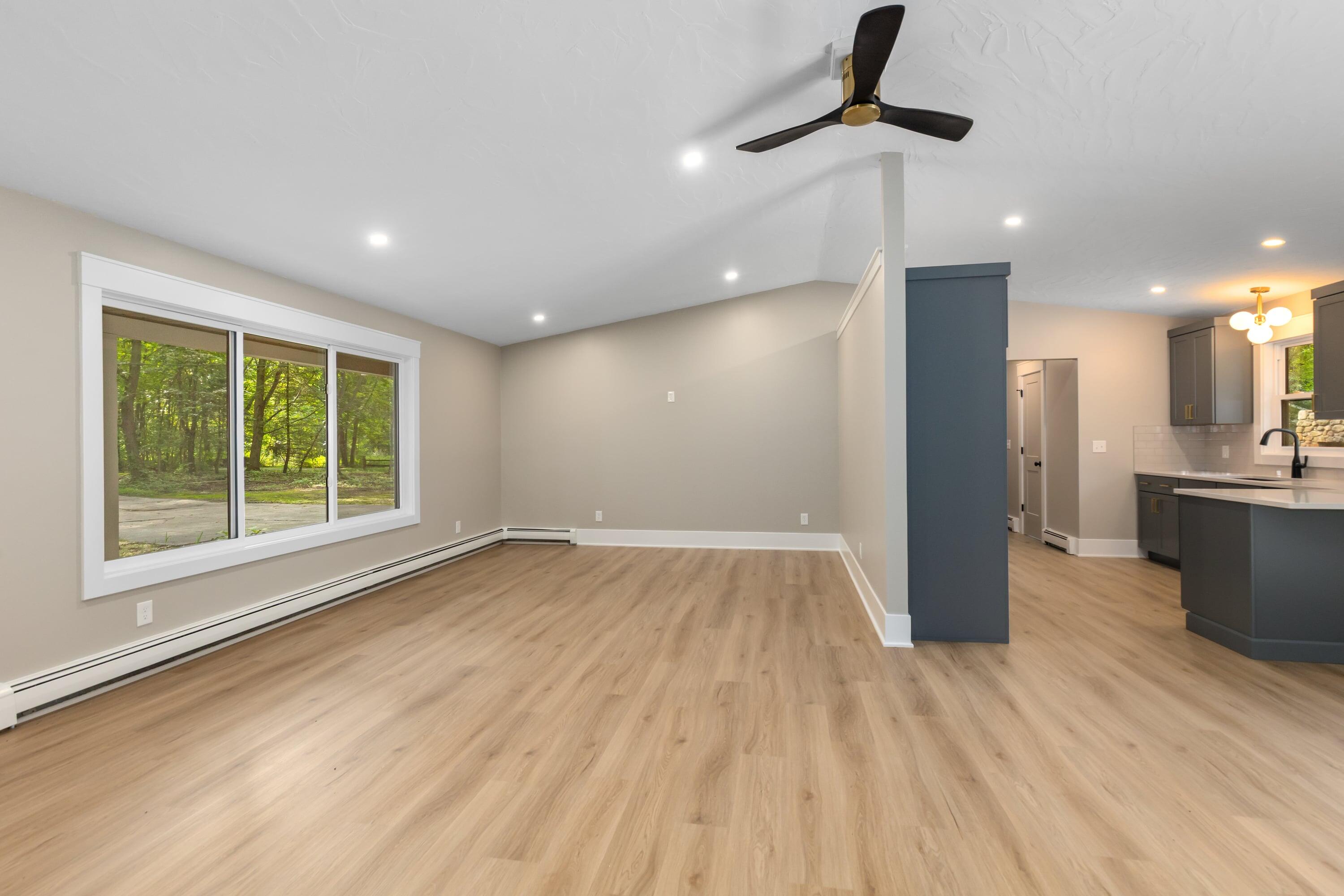 7761 Hanna Lake Avenue Se Property Photo 18