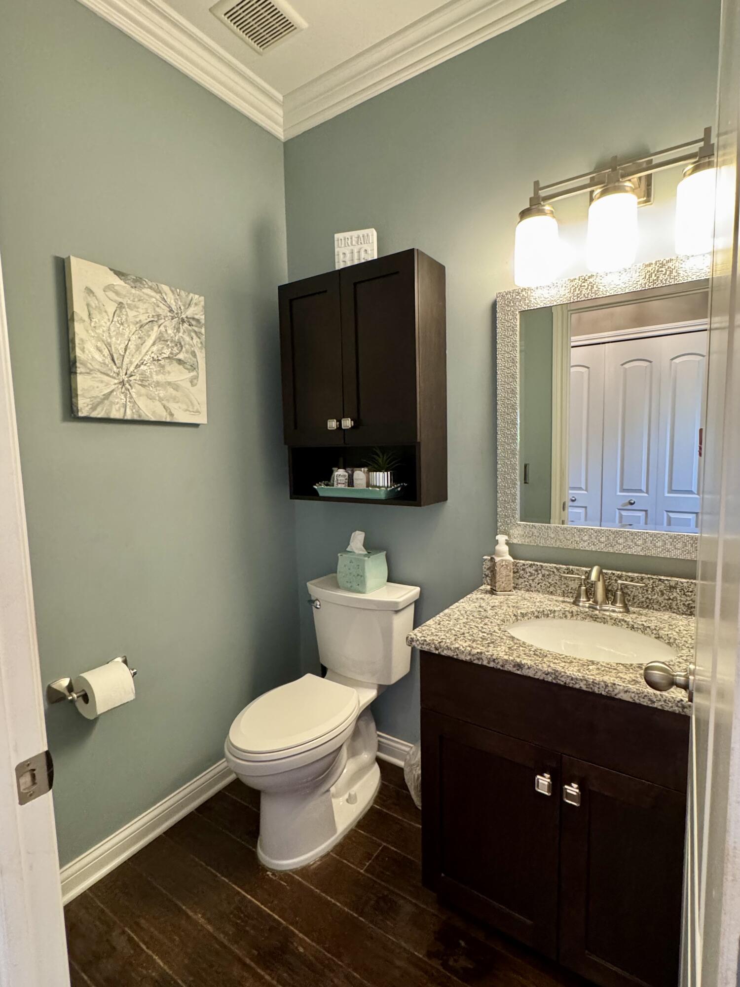 21568 Fort Worth Drive Property Photo 14