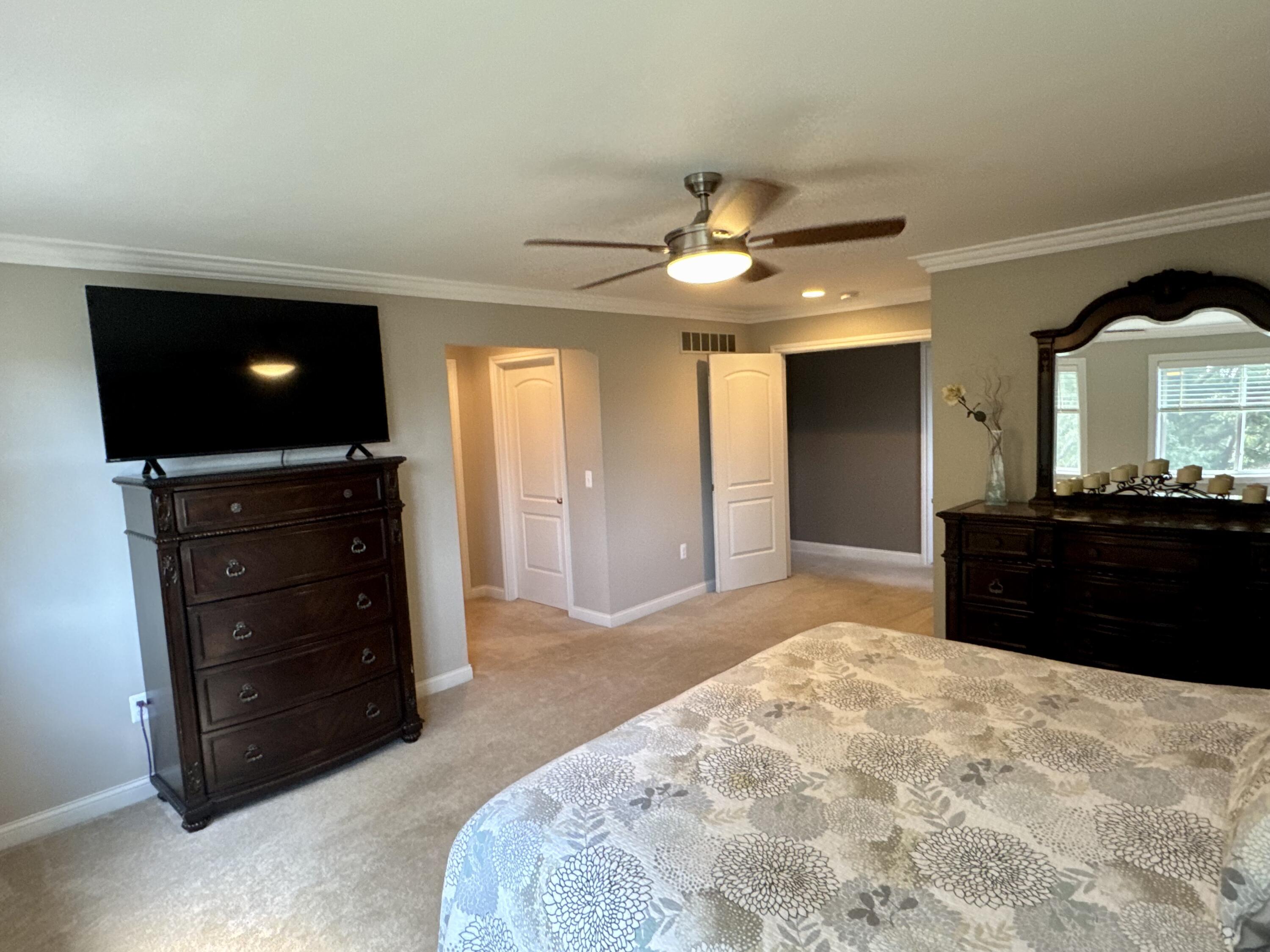 21568 Fort Worth Drive Property Photo 23