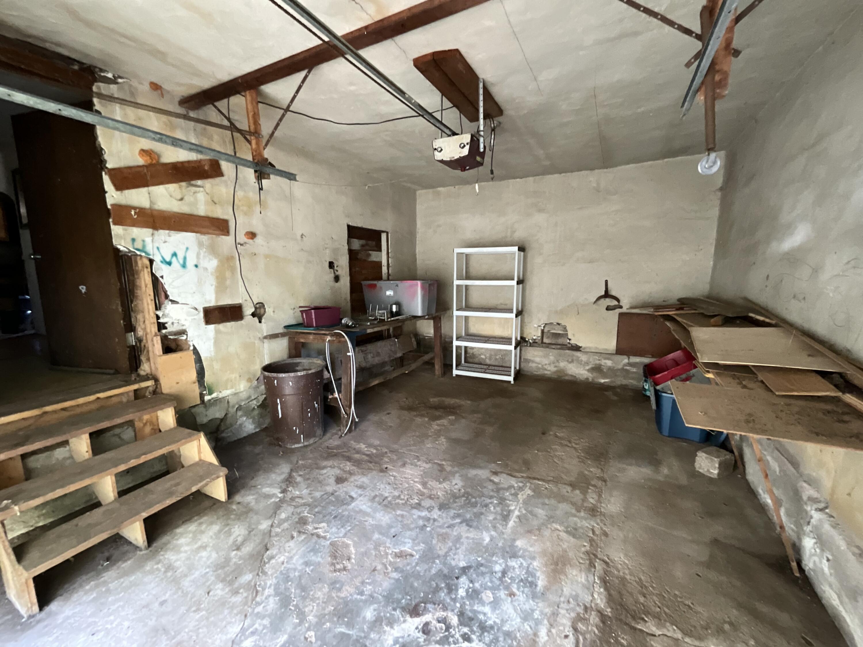 2031 10 Mile Road Ne Property Photo 19