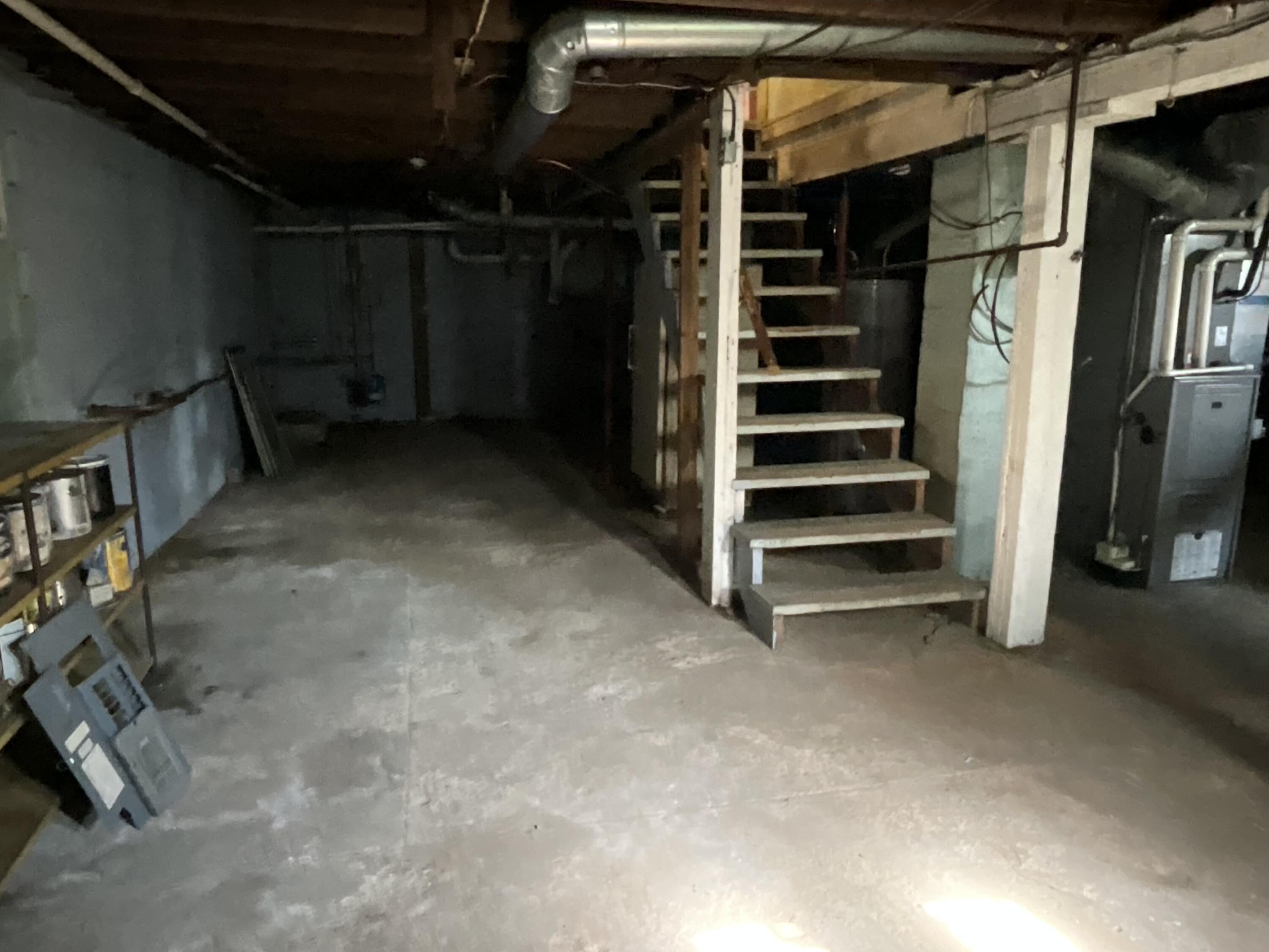 2031 10 Mile Road Ne Property Photo 24