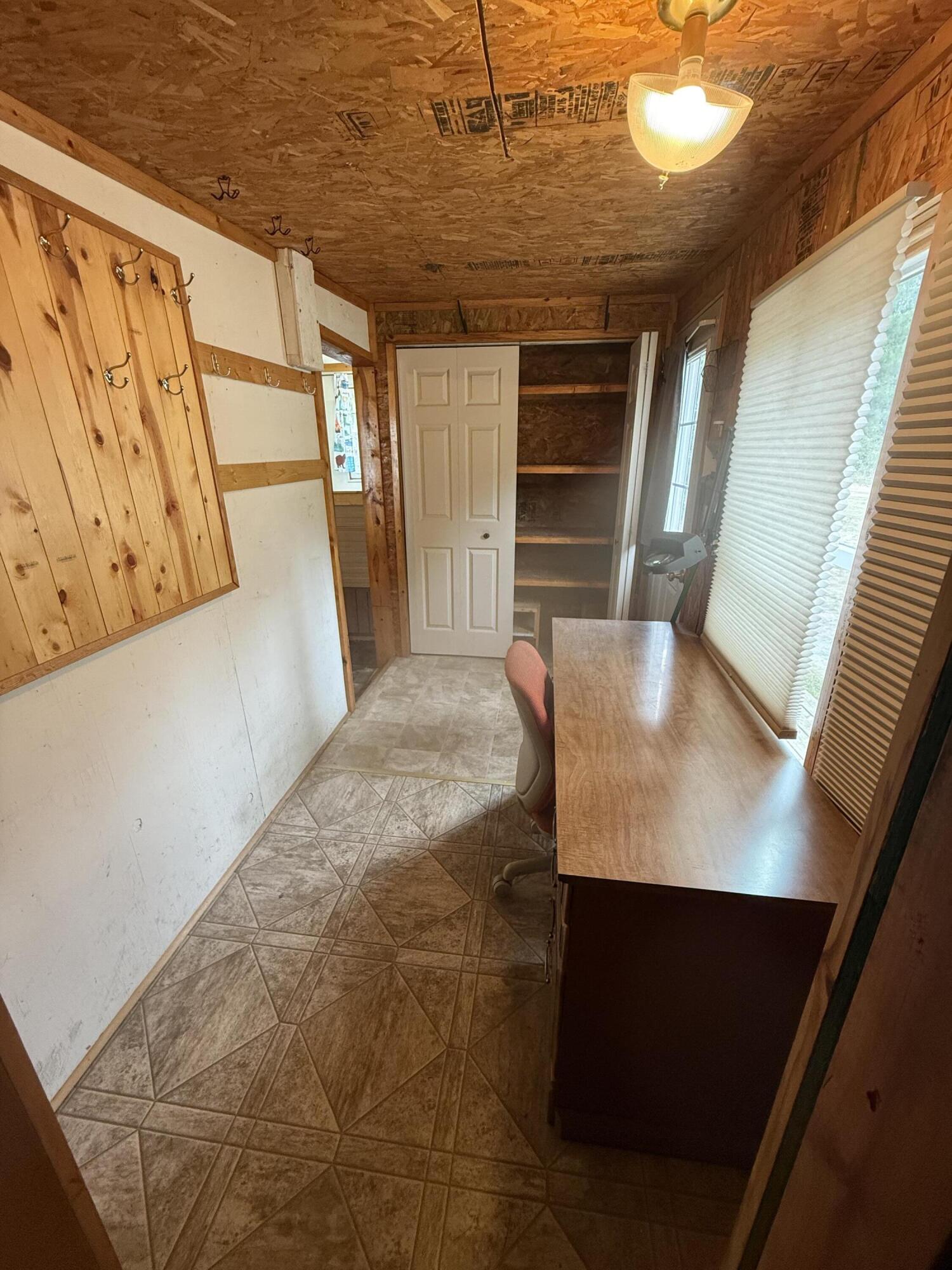 1383 W Palmer Avenue Property Photo 12