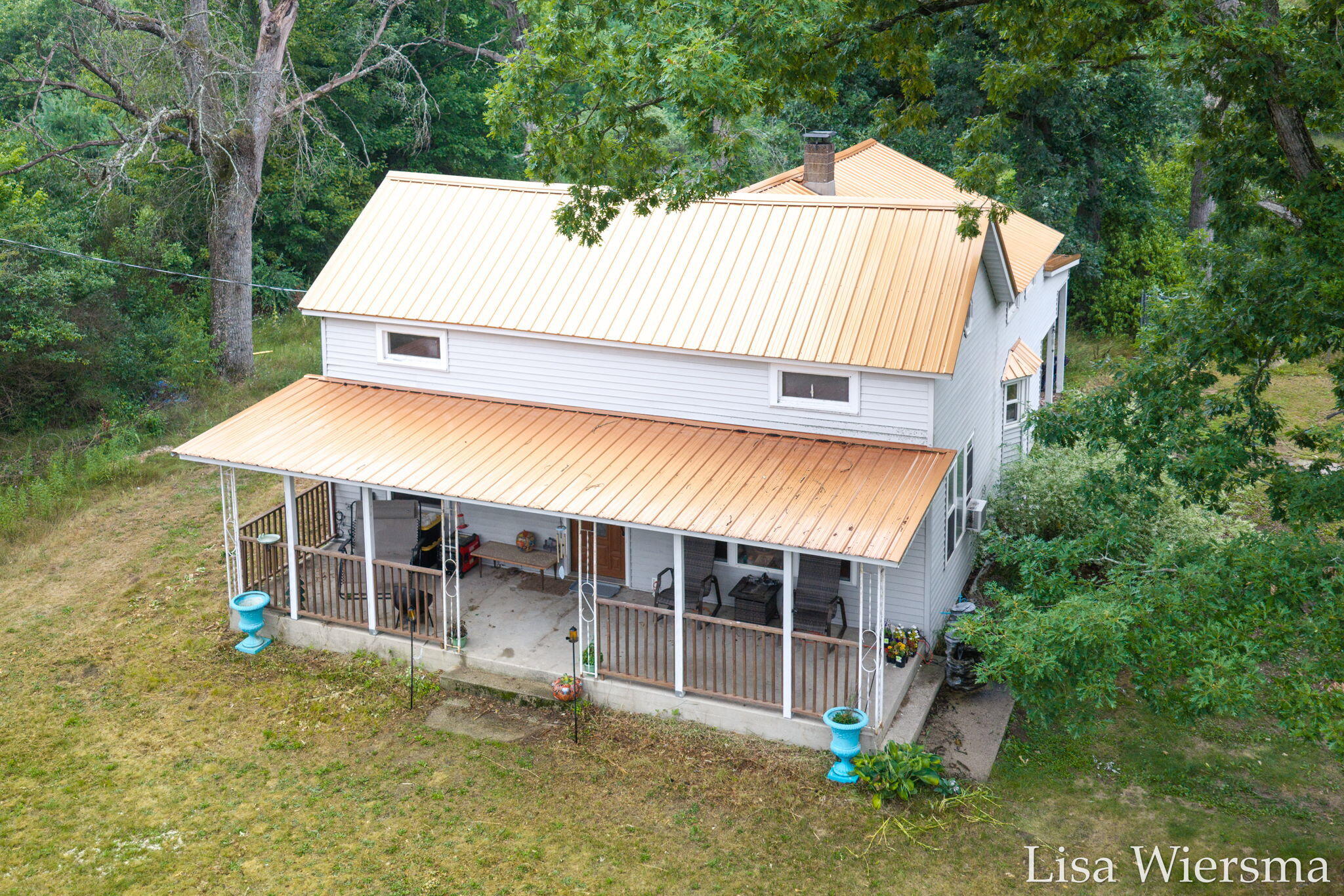 4393 E 8th Street Property Photo 1