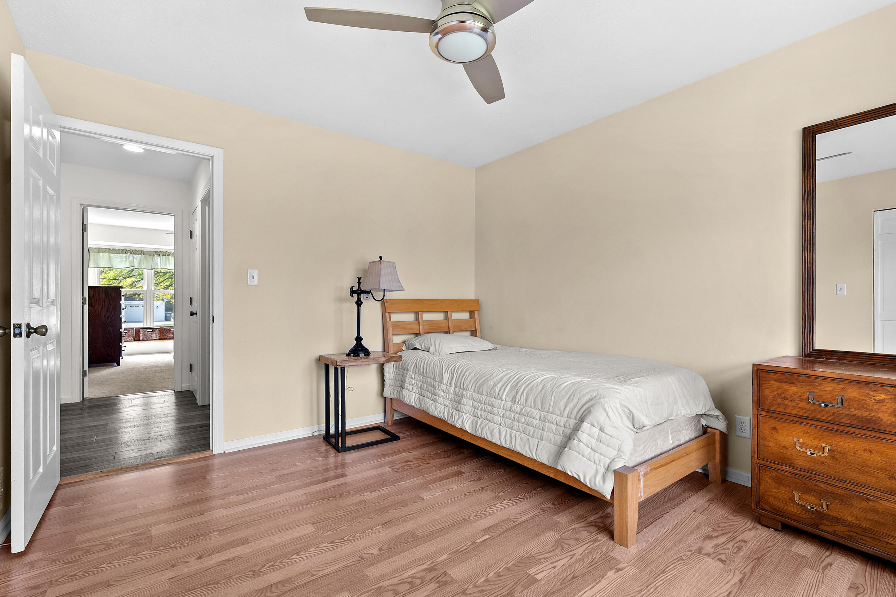 22864 Blackbird Avenue Property Photo 28