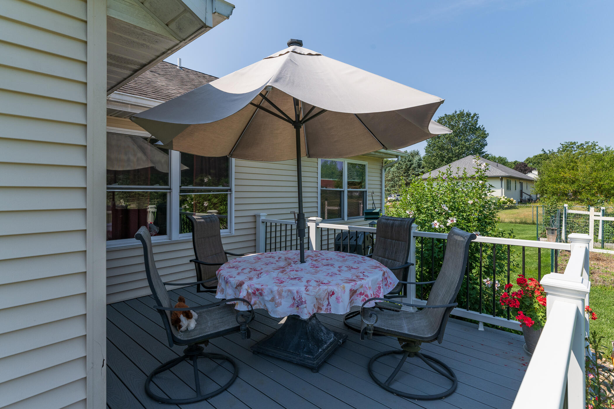 22864 Blackbird Avenue Property Photo 45