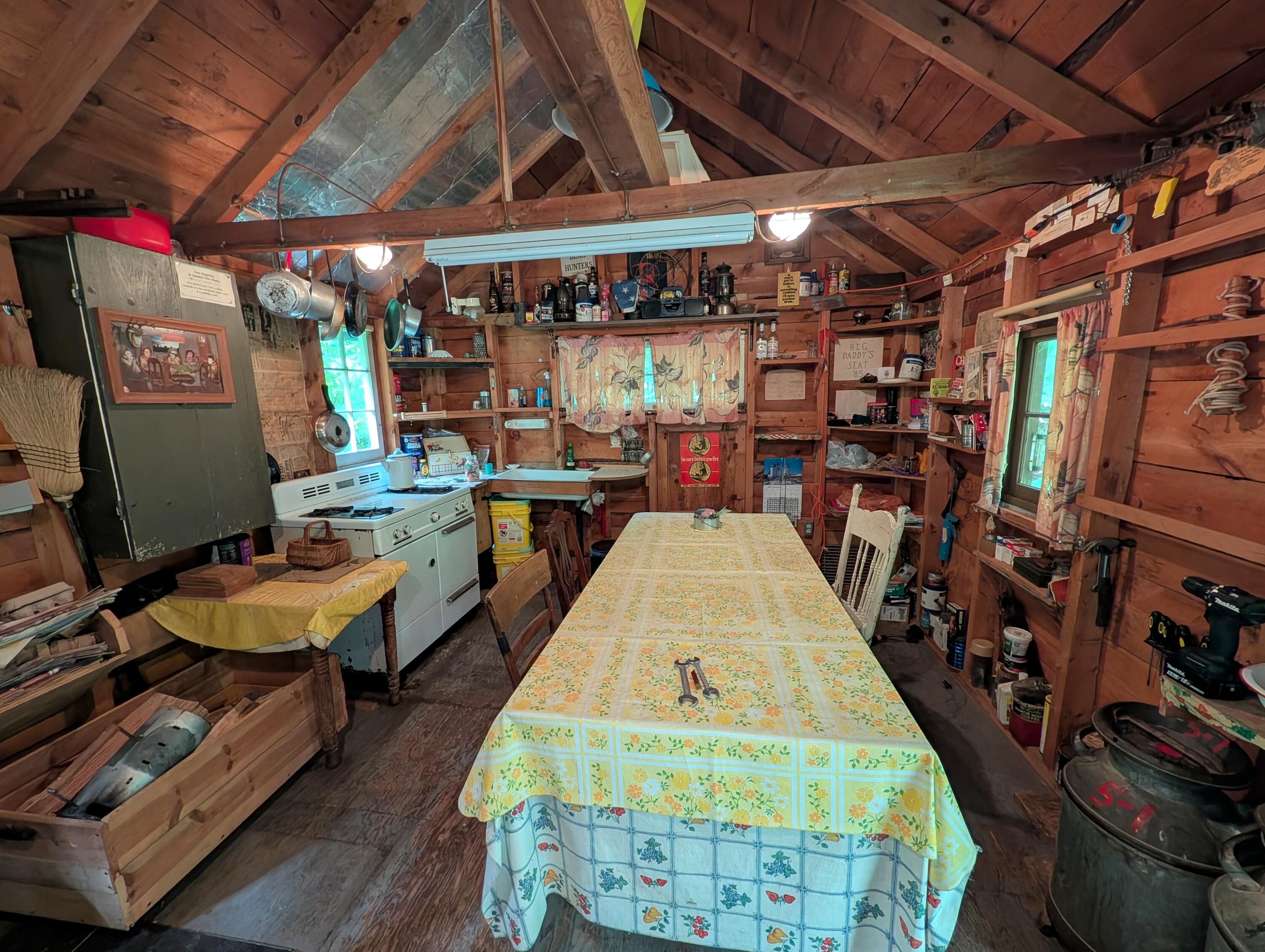 Vl Perrin Brothers Trail Property Photo 4