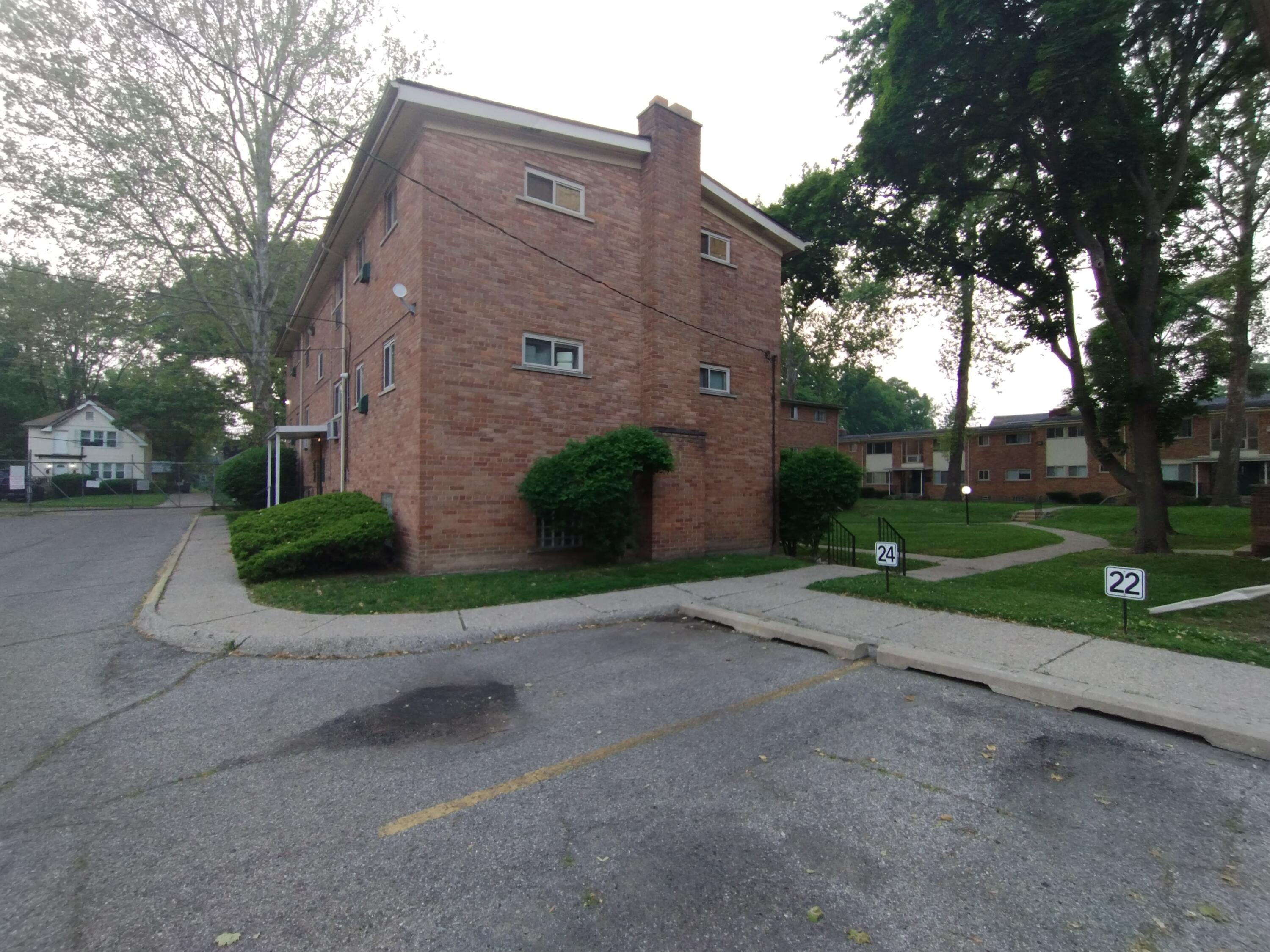17270 Bentler Street 43 Property Photo 8