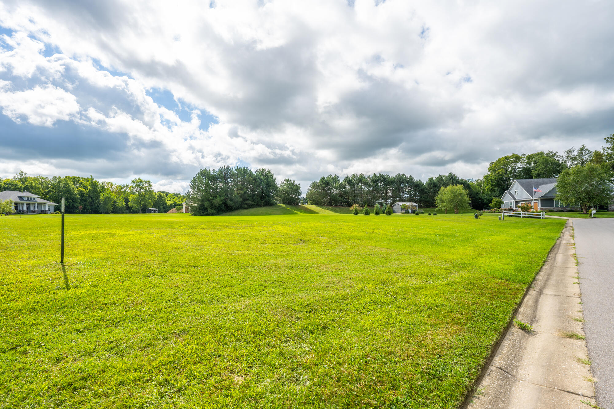Lot 1 Dickinson Court Property Photo 13