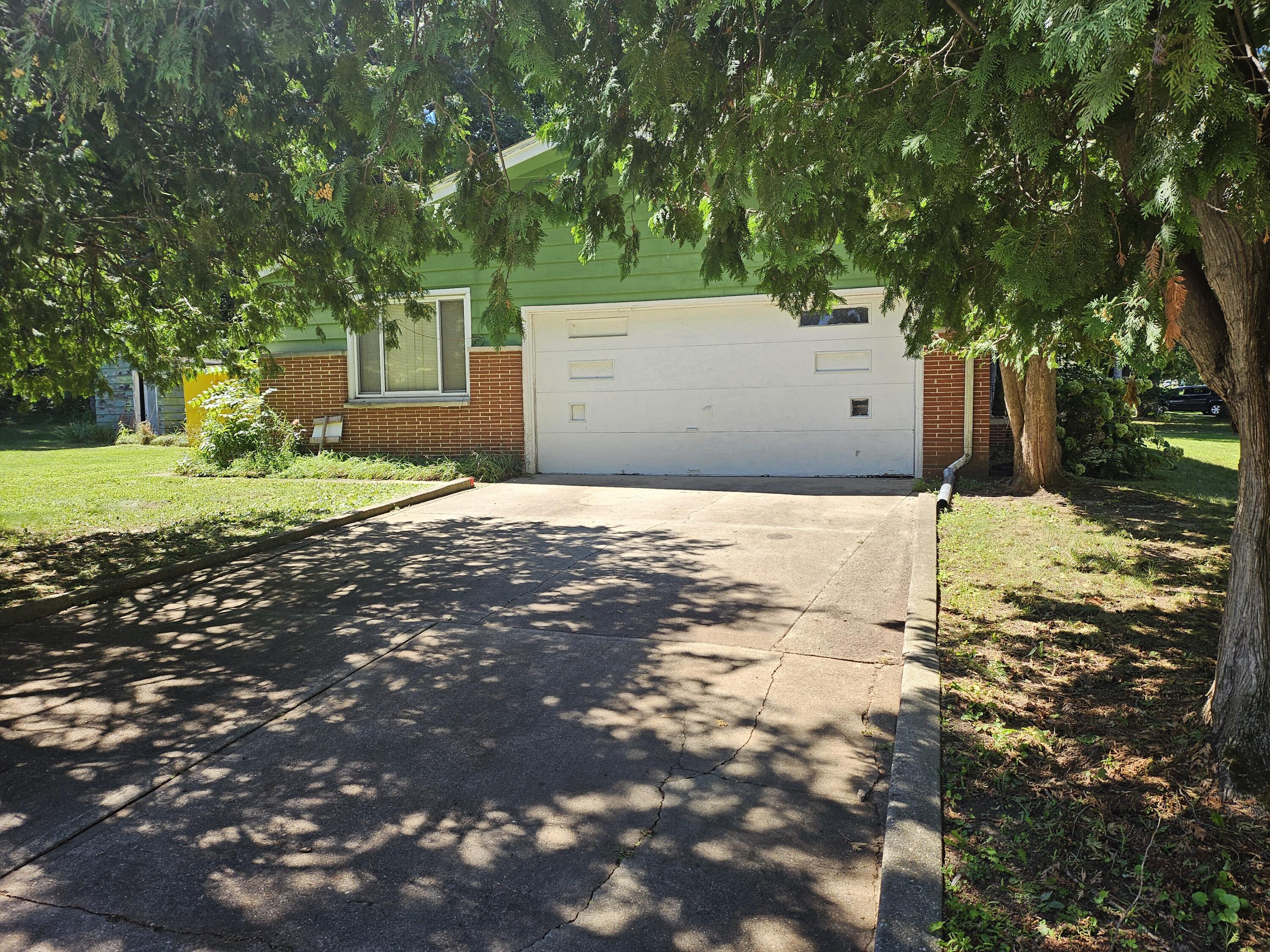 53 Rondale Lane Property Photo 4