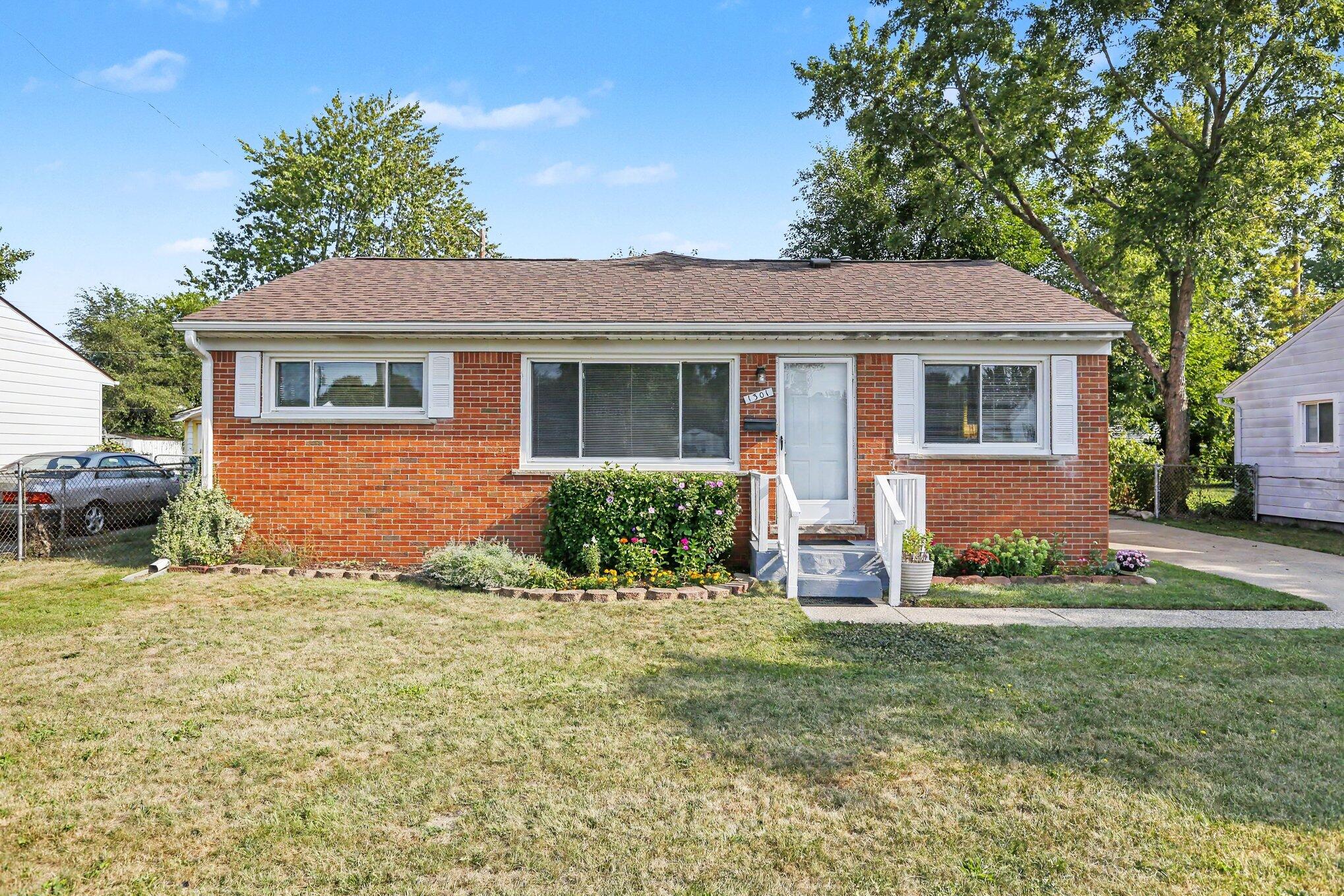 1301 Duncan Avenue Property Photo 1