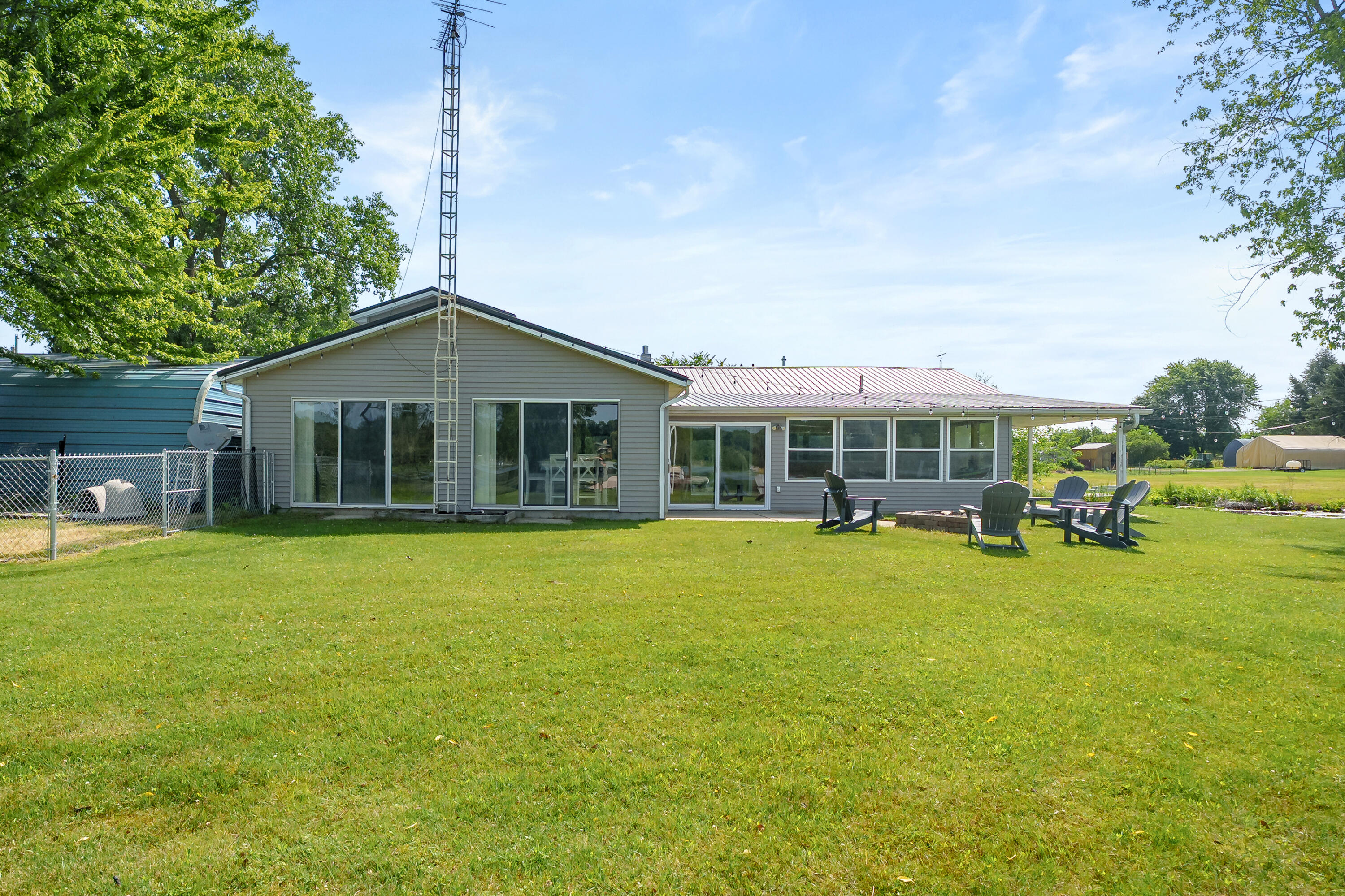 48930 68th Street Property Photo 26