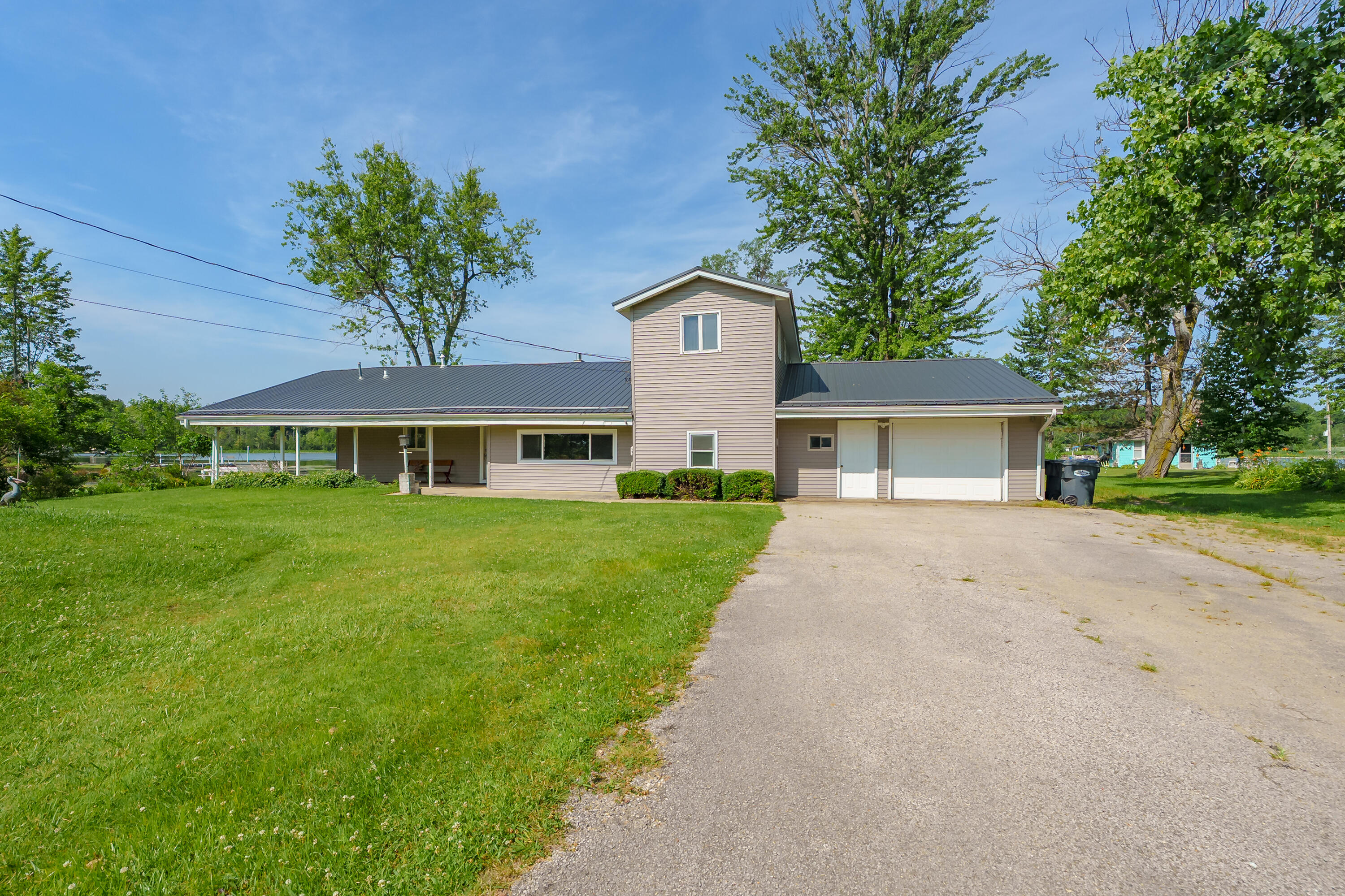 48930 68th Street Property Photo 29