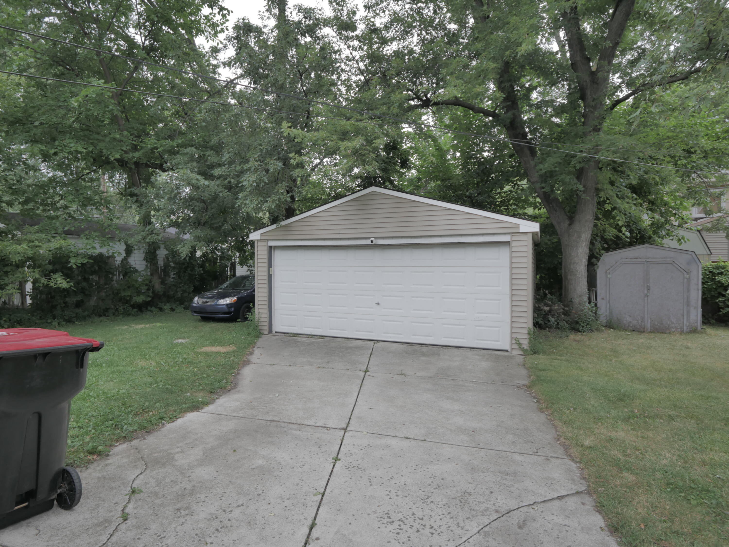 28444 Everett Street Property Photo 3