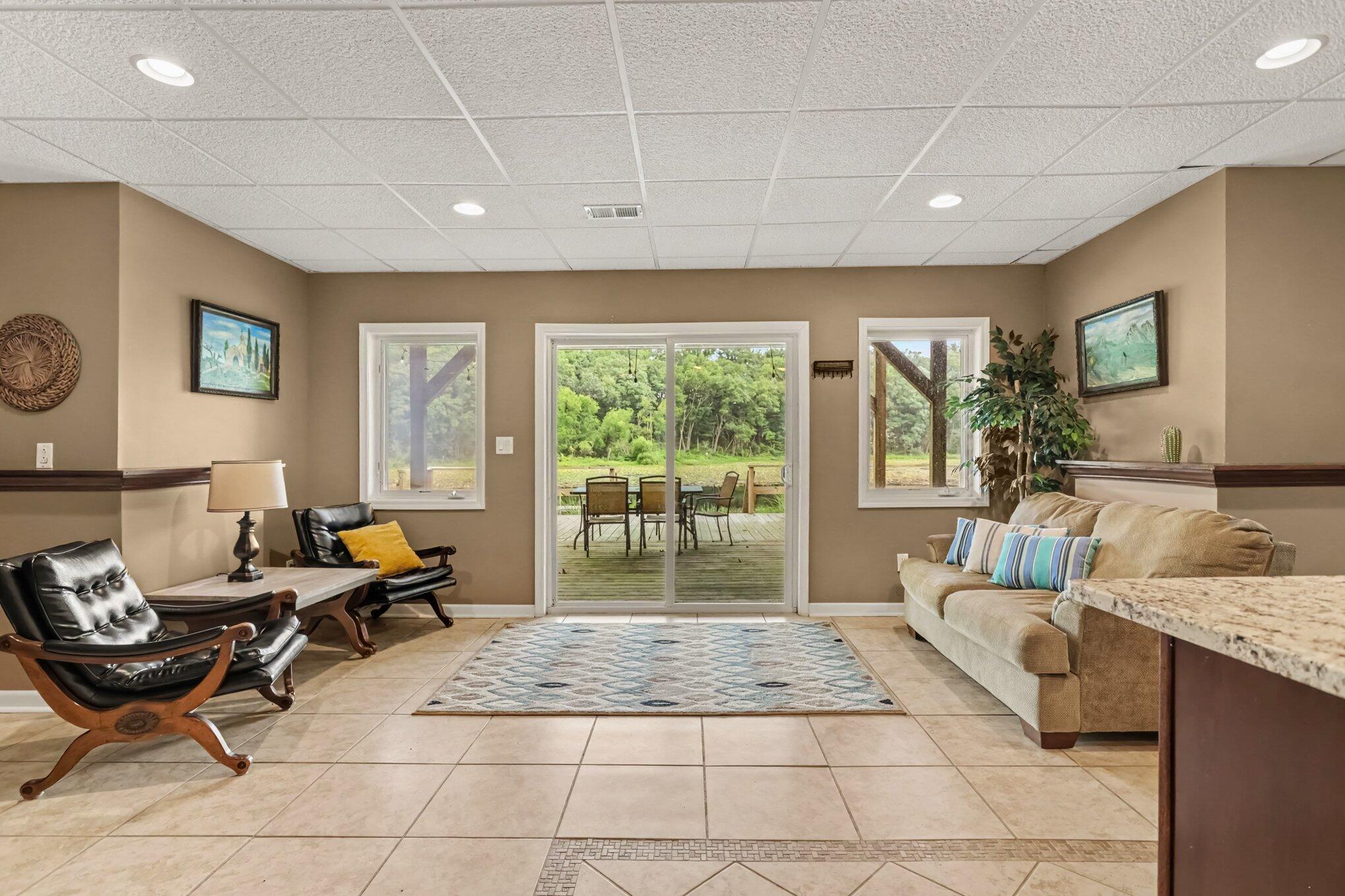7805 Cougar Drive Property Photo 39