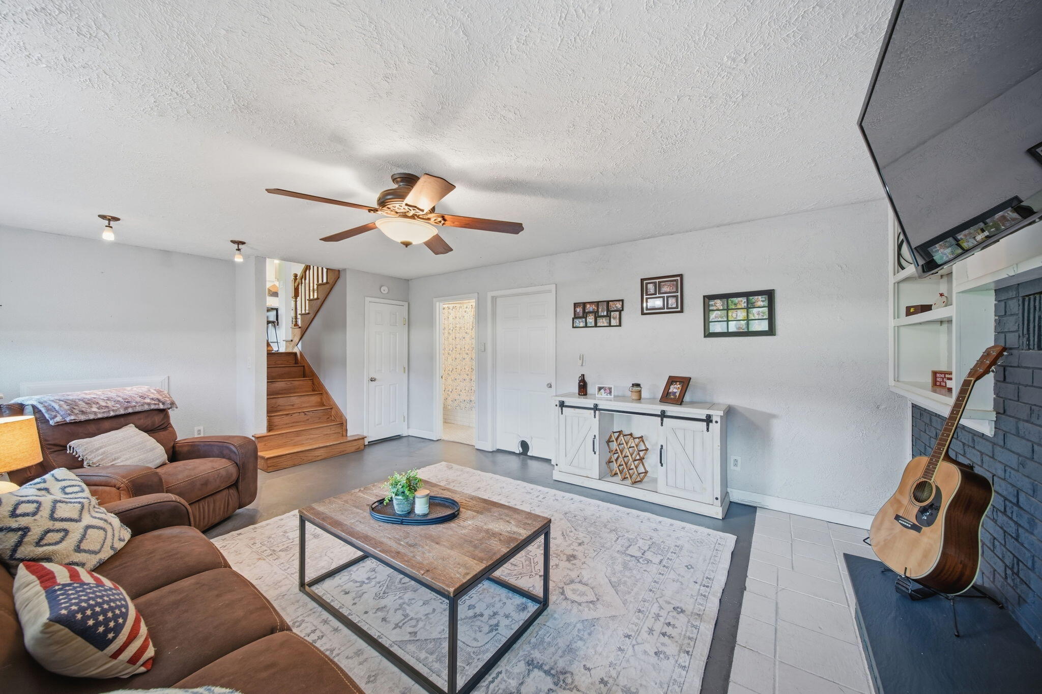 105 Sunset Drive Property Photo 32