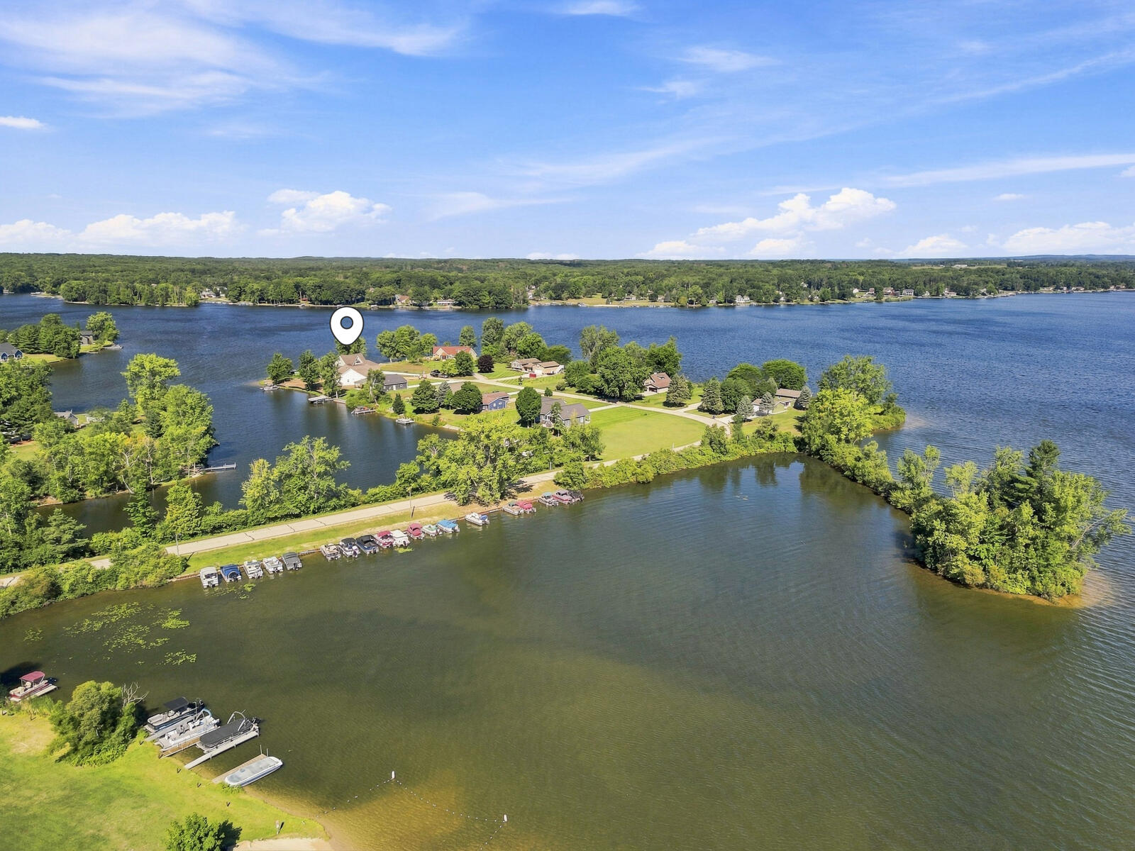 1019 Peninsula Drive Property Photo 4