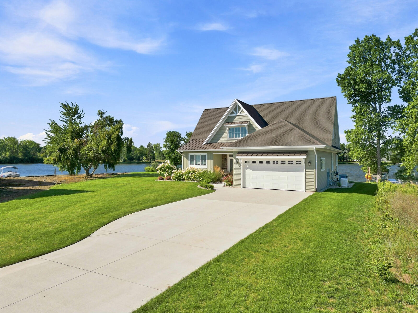 1019 Peninsula Drive Property Photo 6