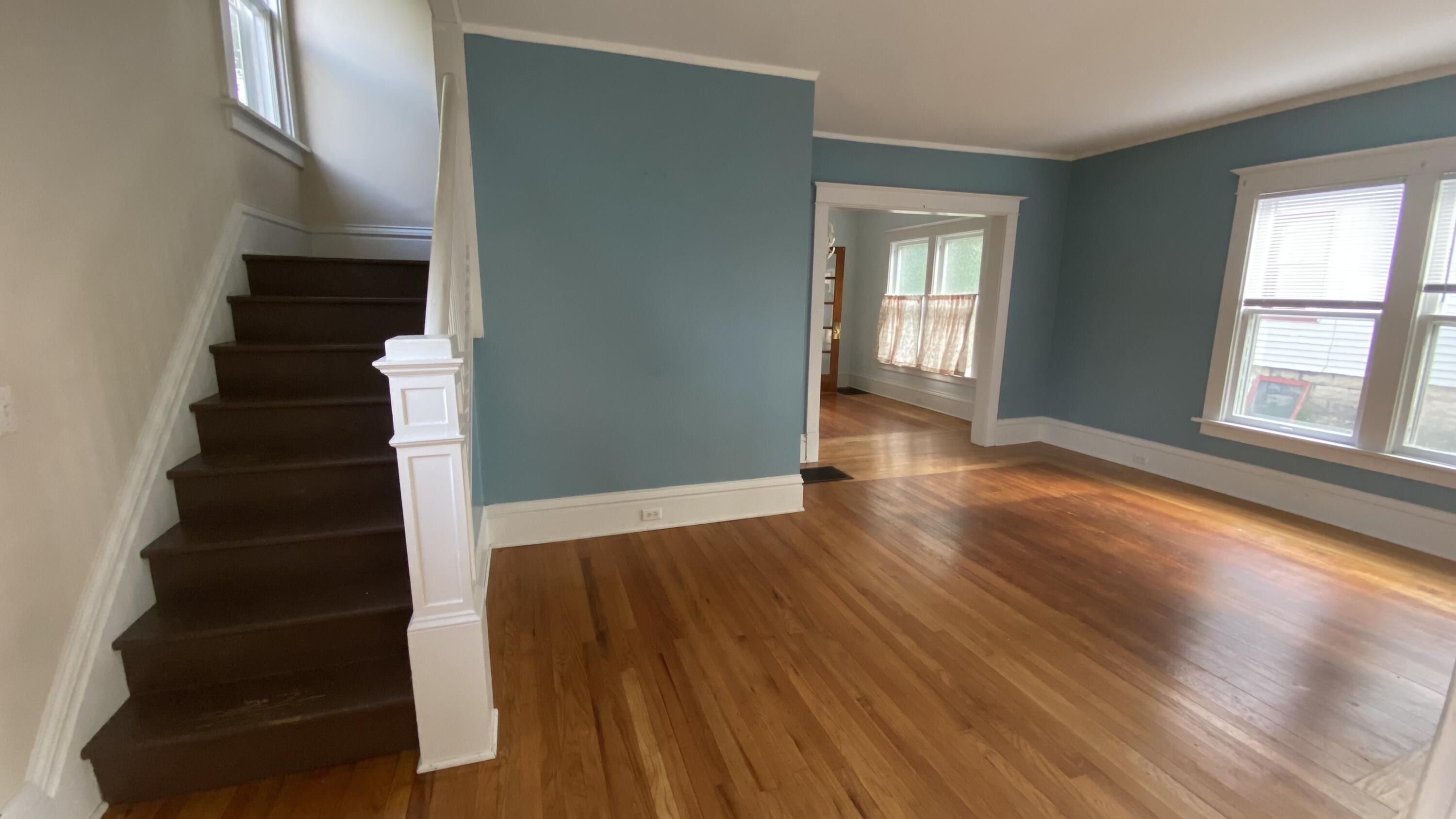 427 Den Adel Court Property Photo 6