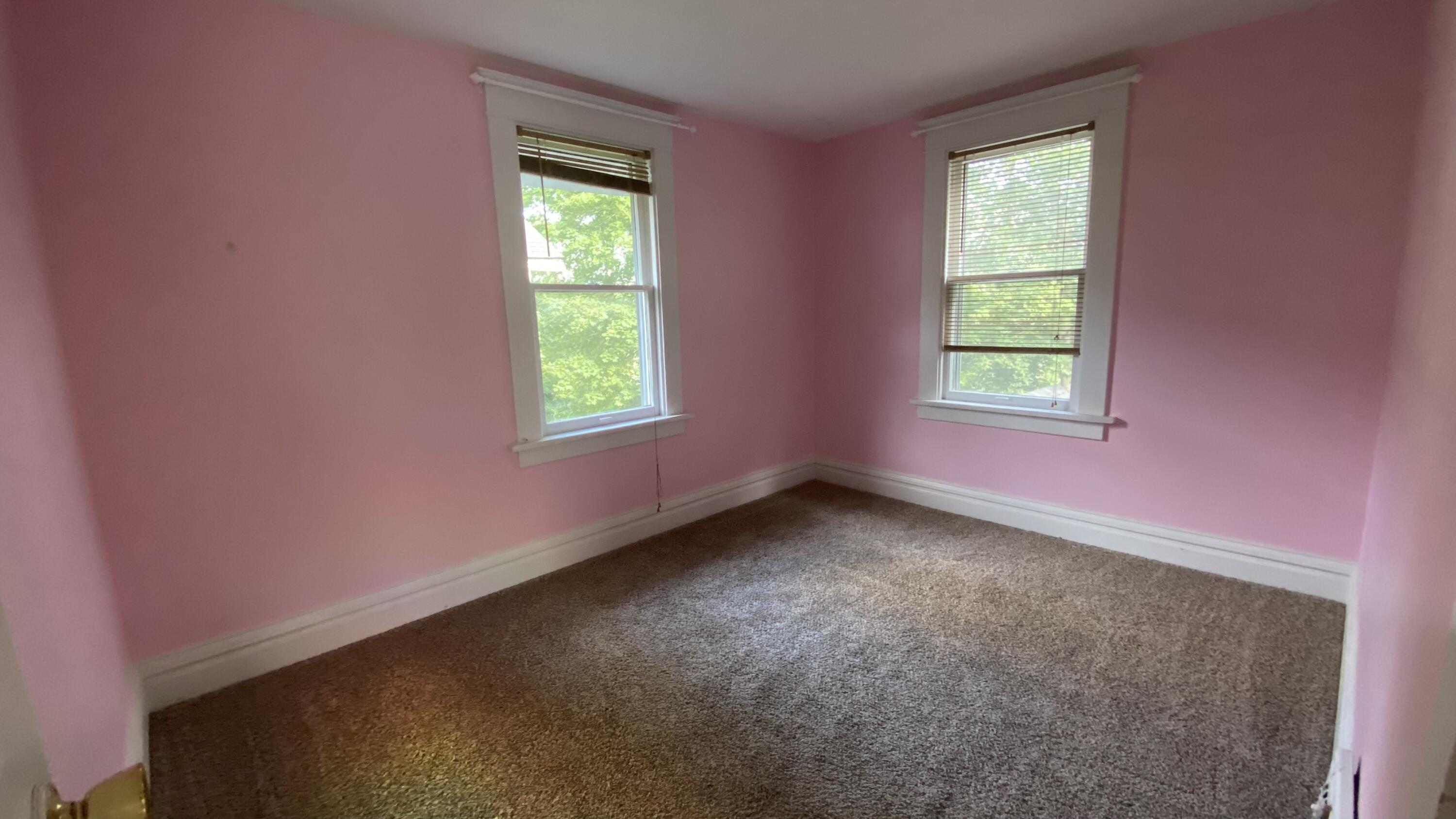 427 Den Adel Court Property Photo 7