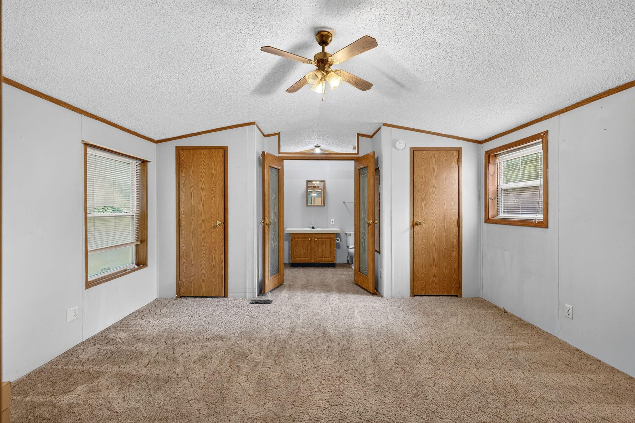9455 E Lane Drive Property Photo 15