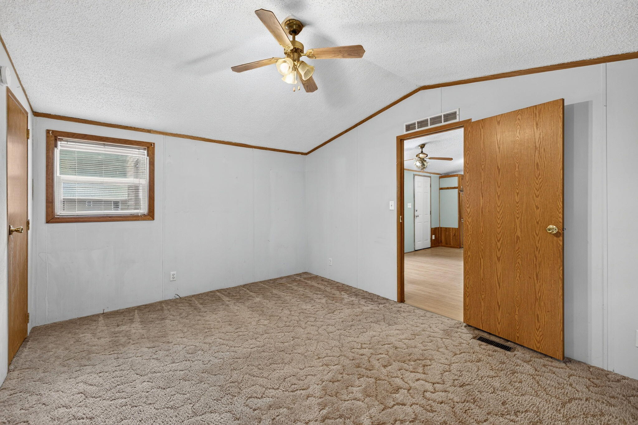 9455 E Lane Drive Property Photo 18