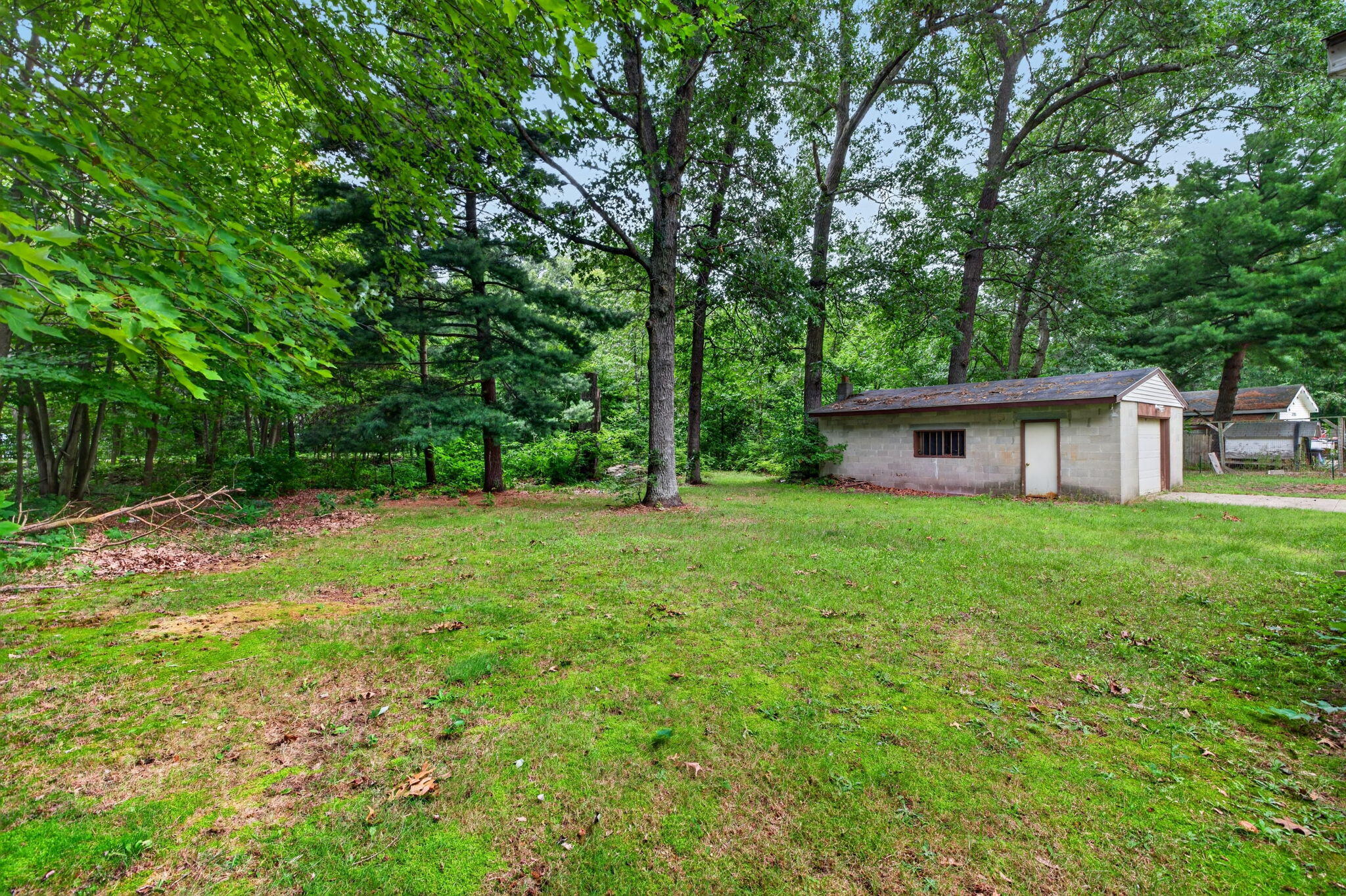 9455 E Lane Drive Property Photo 32