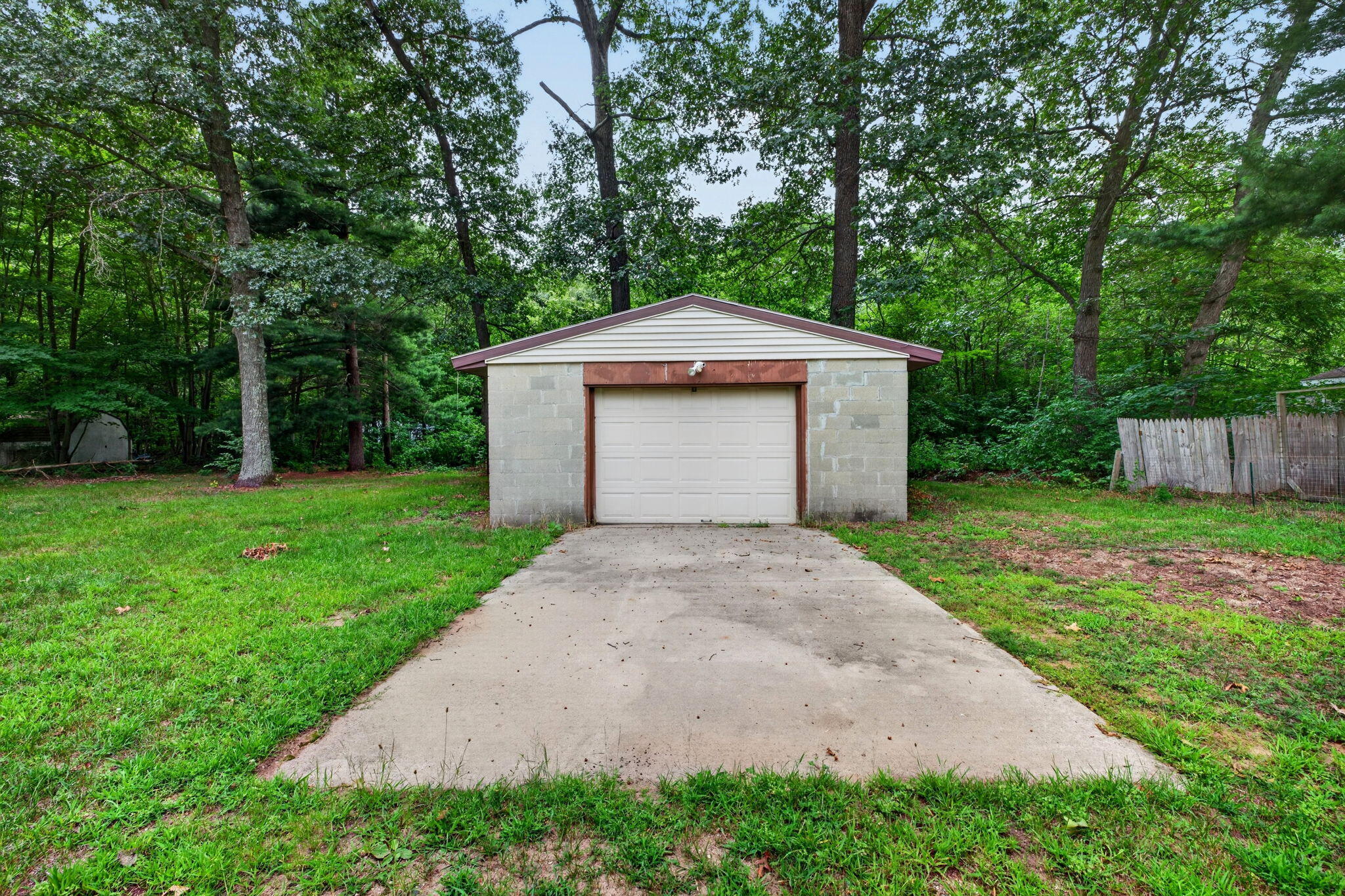 9455 E Lane Drive Property Photo 34