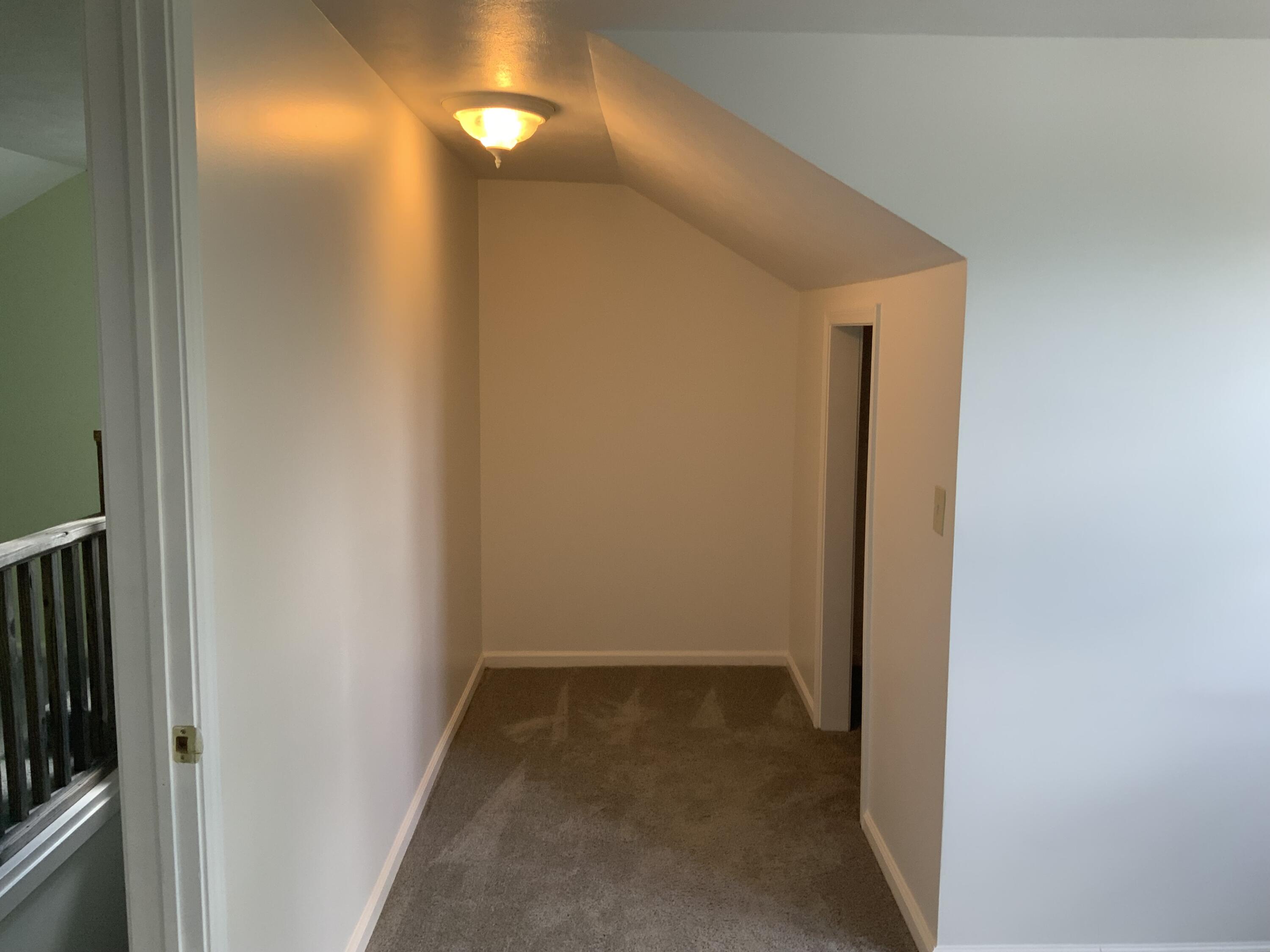 4984 N State Road Property Photo 18