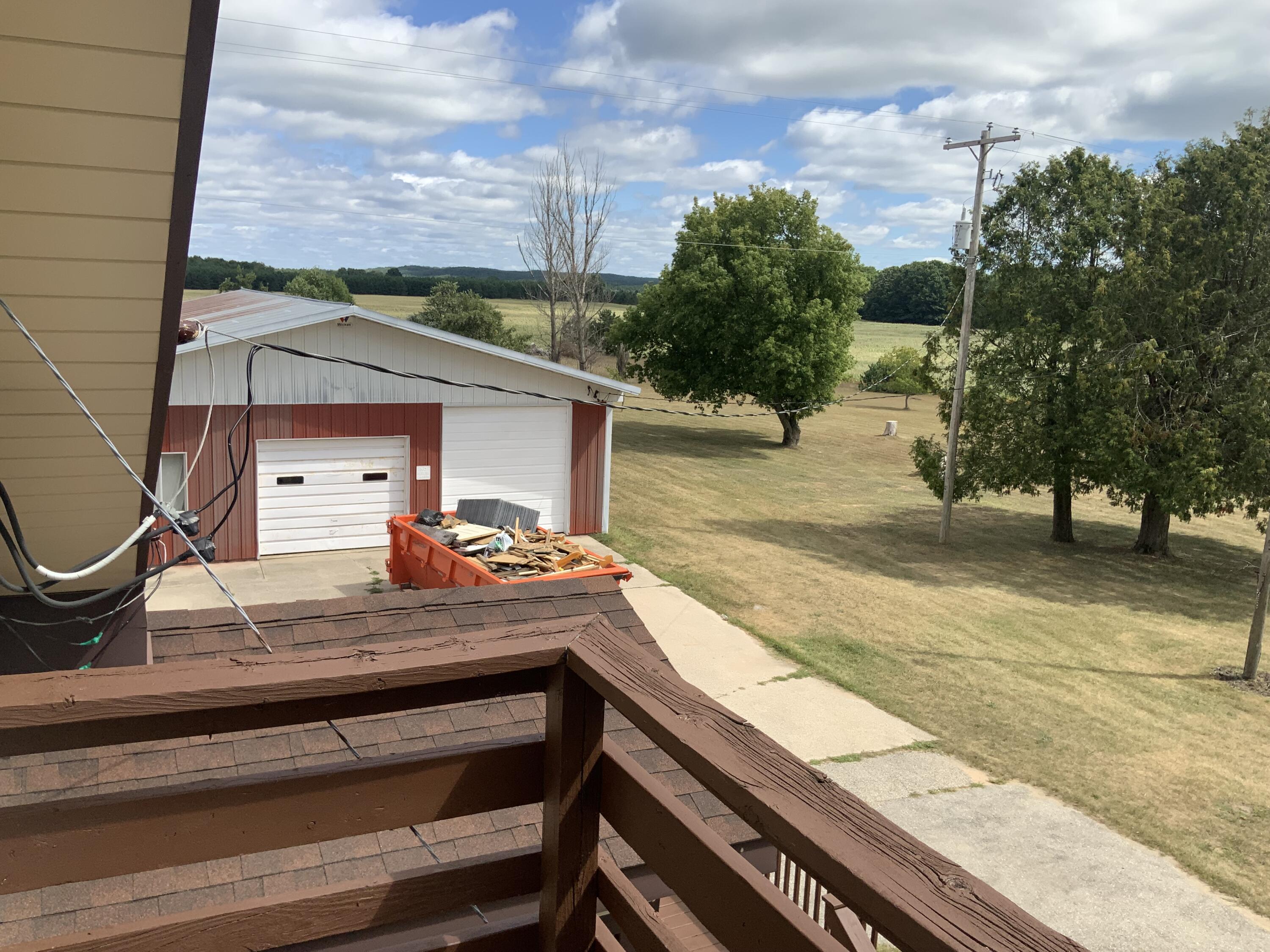 4984 N State Road Property Photo 19