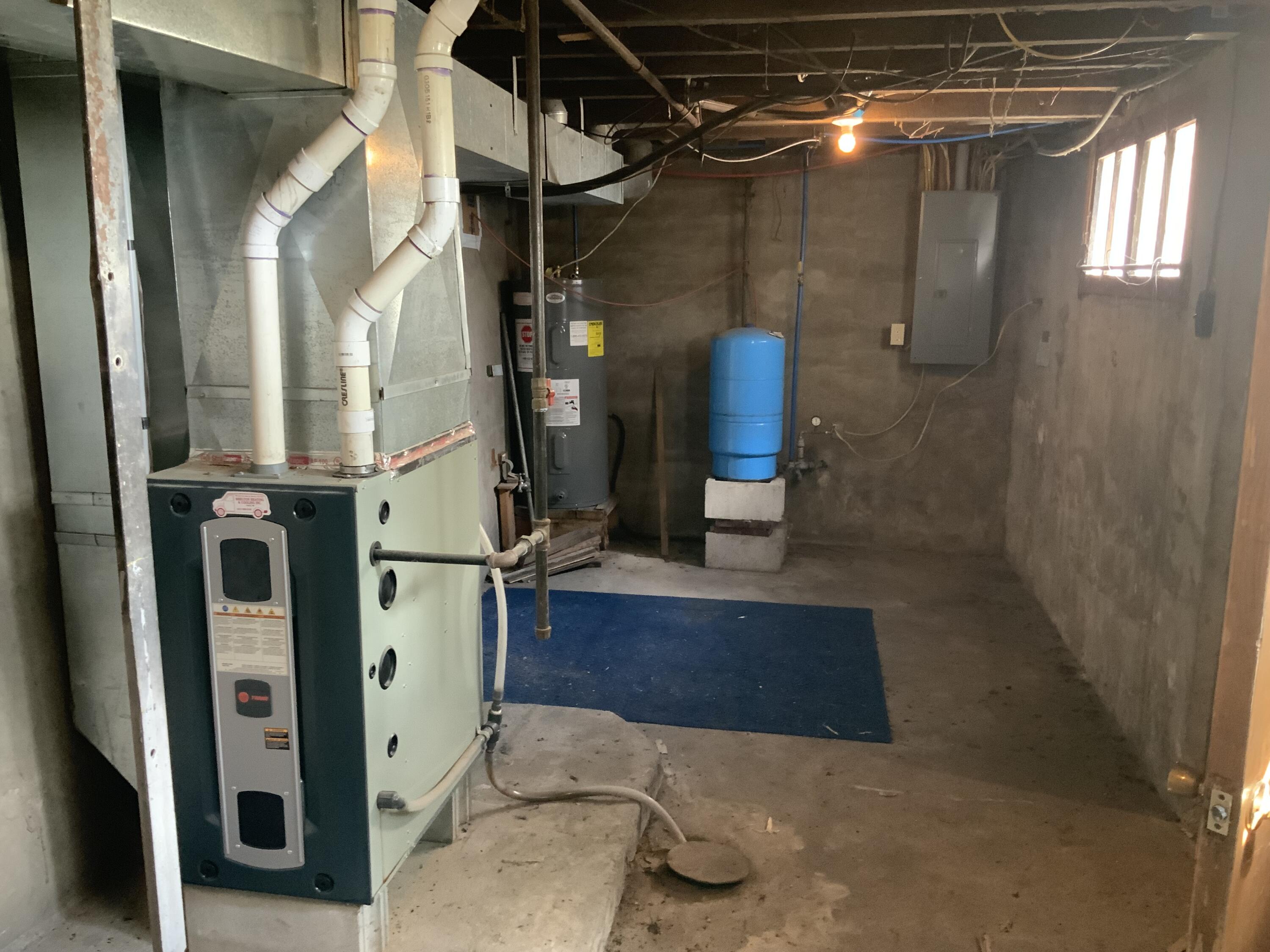 4984 N State Road Property Photo 28