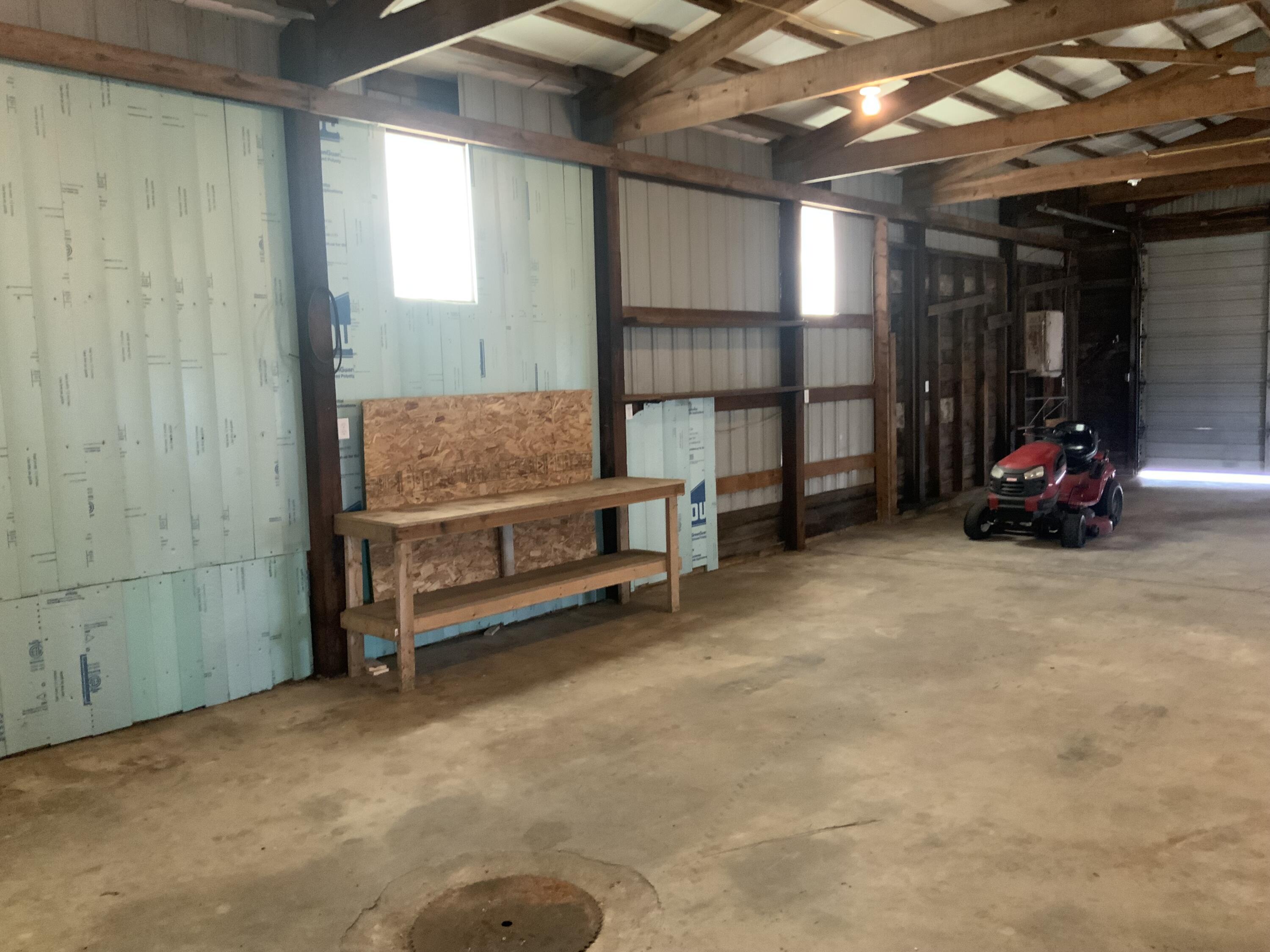 4984 N State Road Property Photo 35