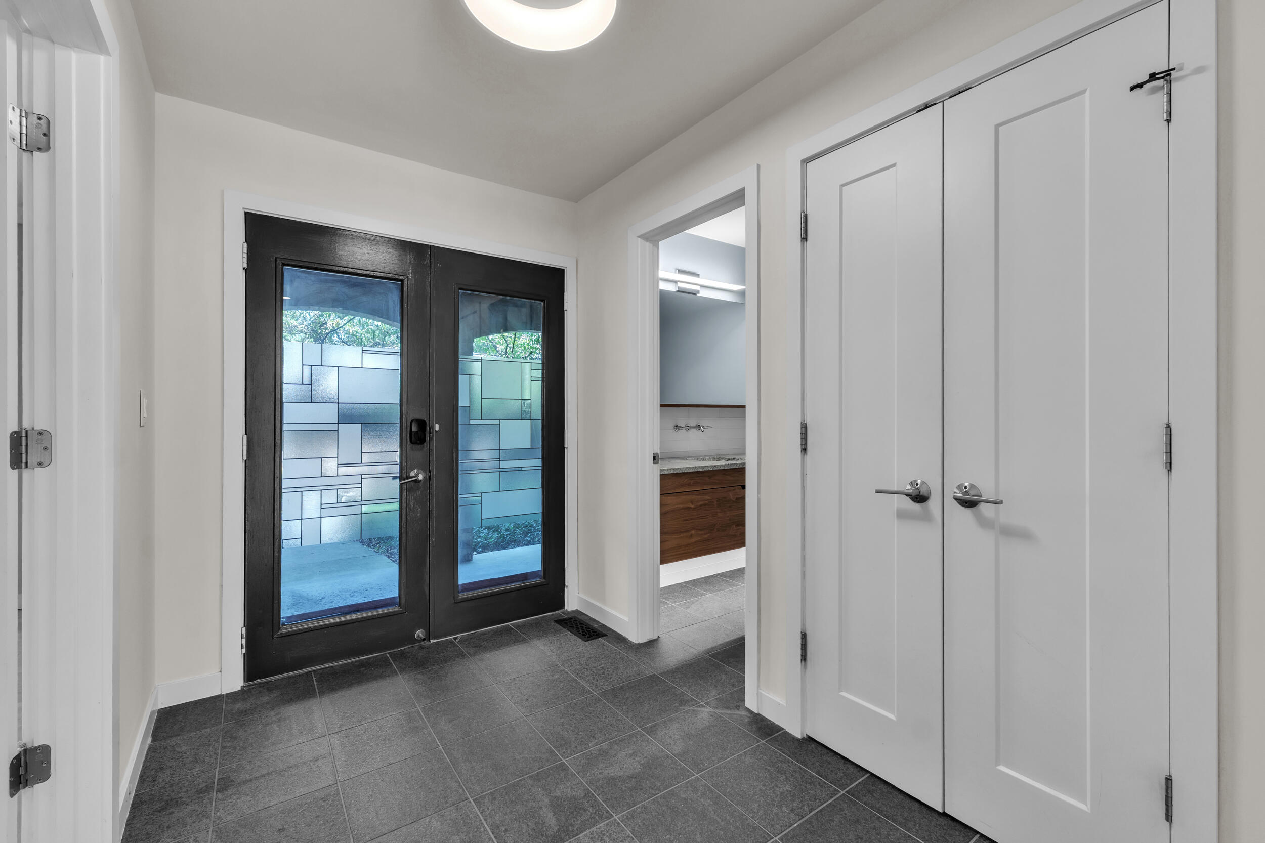 676 Greenhills Drive Property Photo 4