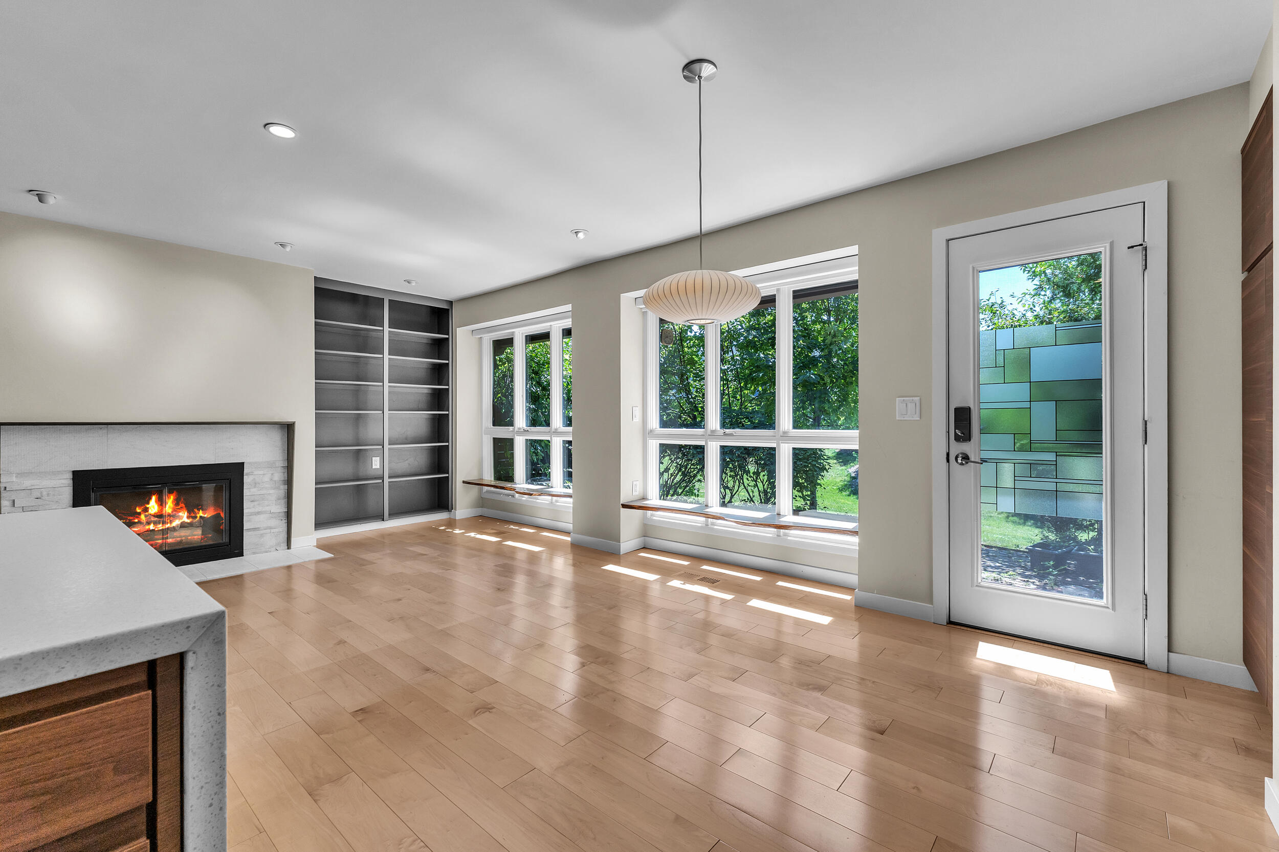 676 Greenhills Drive Property Photo 16