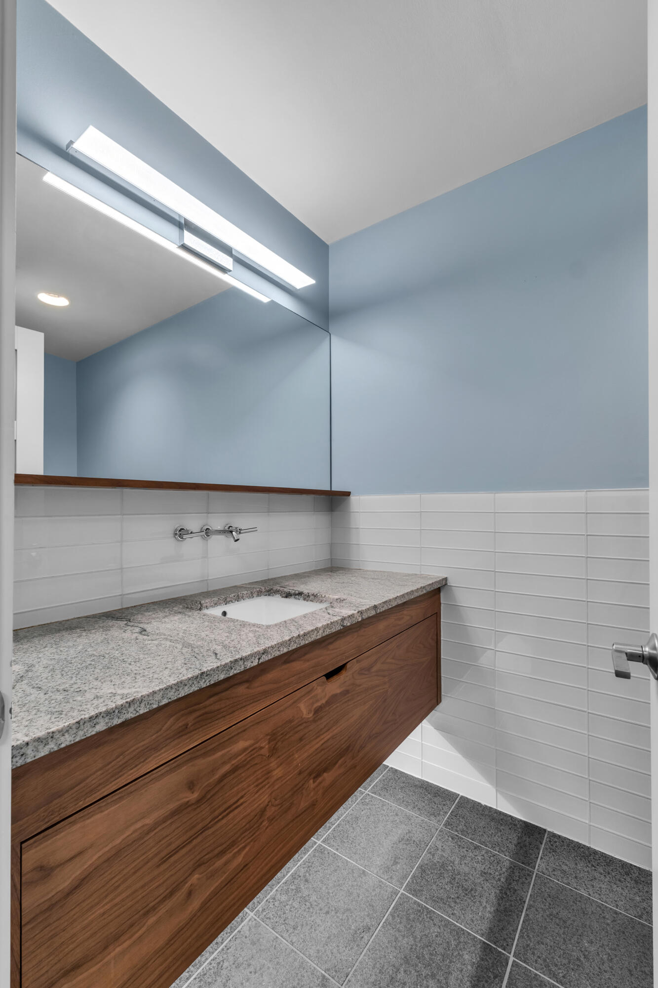 676 Greenhills Drive Property Photo 26