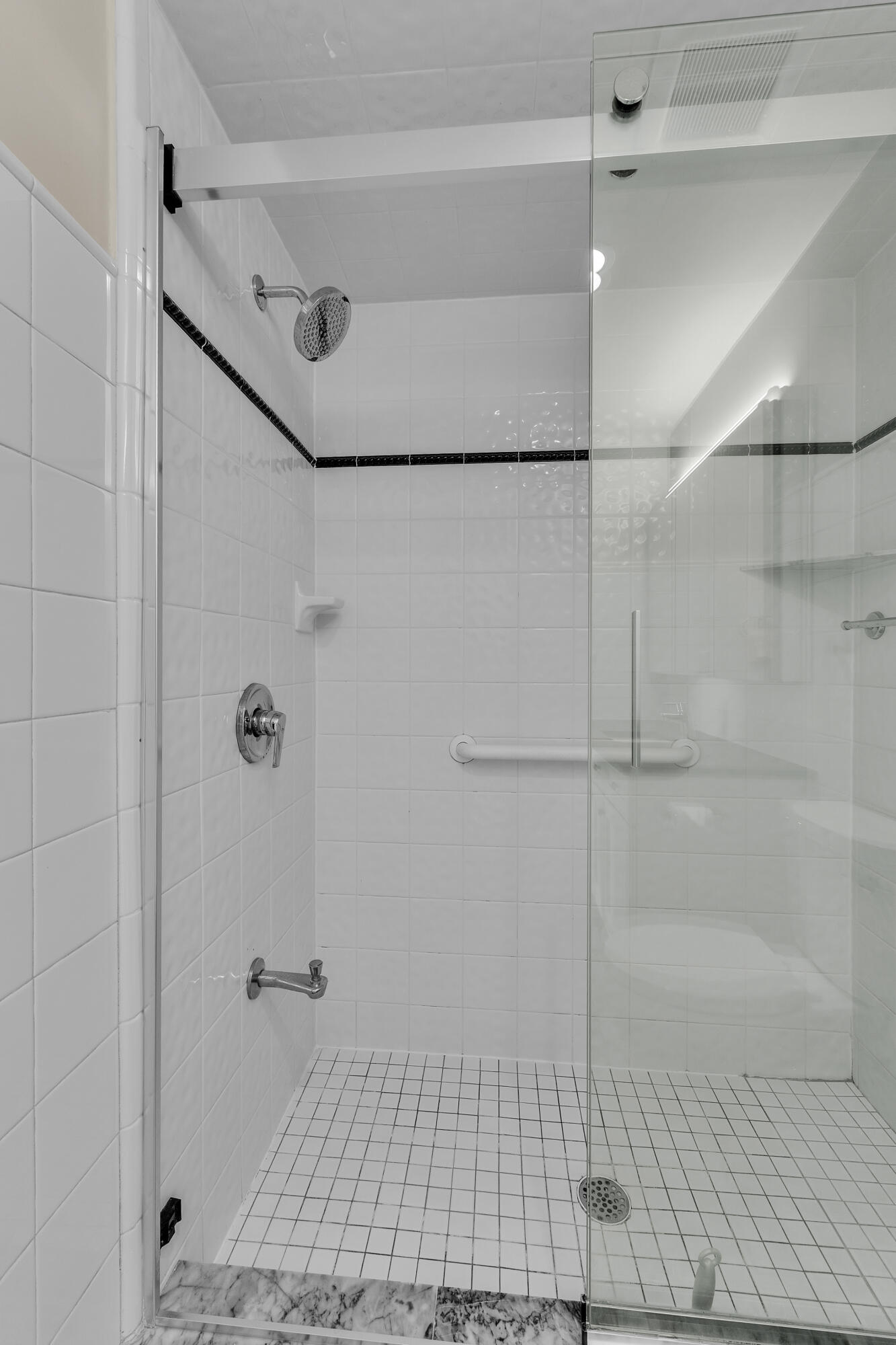 676 Greenhills Drive Property Photo 33
