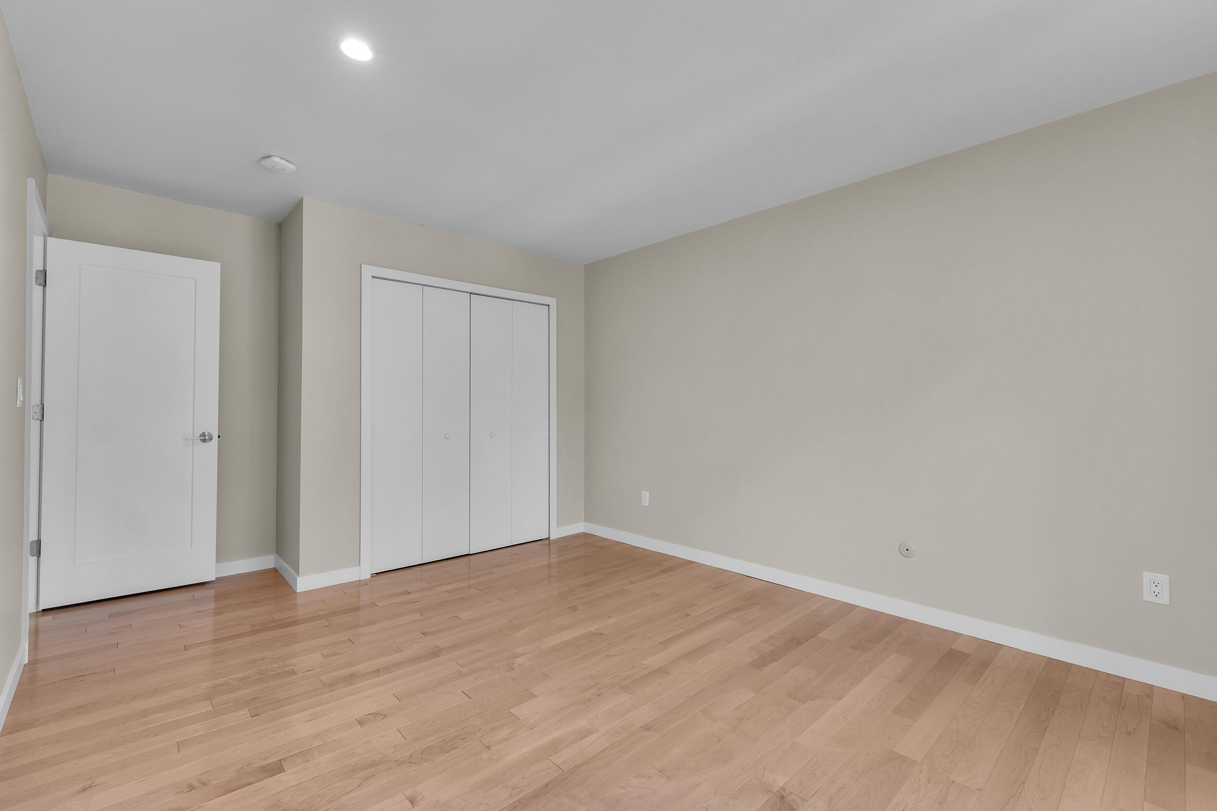 676 Greenhills Drive Property Photo 36