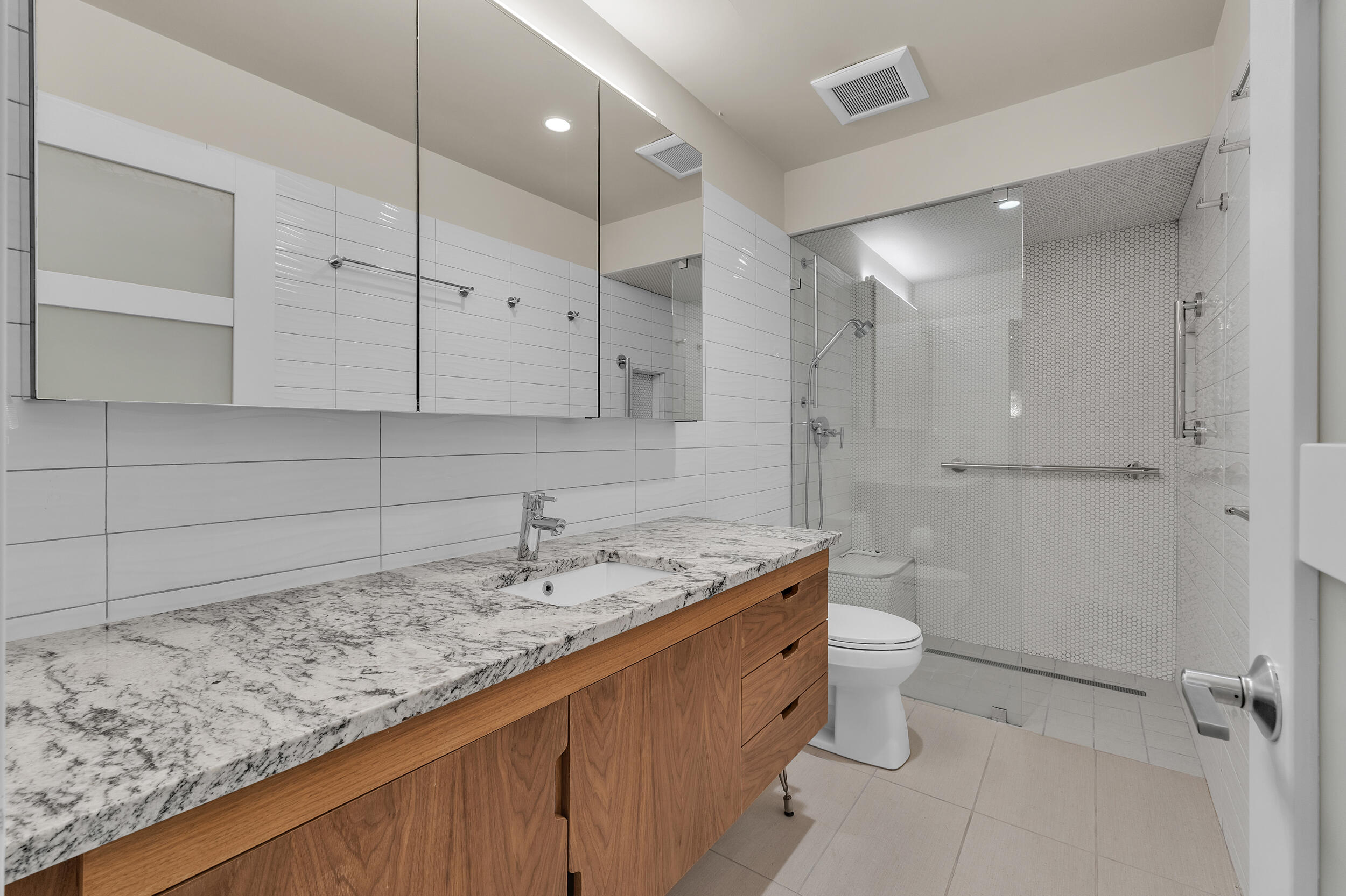 676 Greenhills Drive Property Photo 37