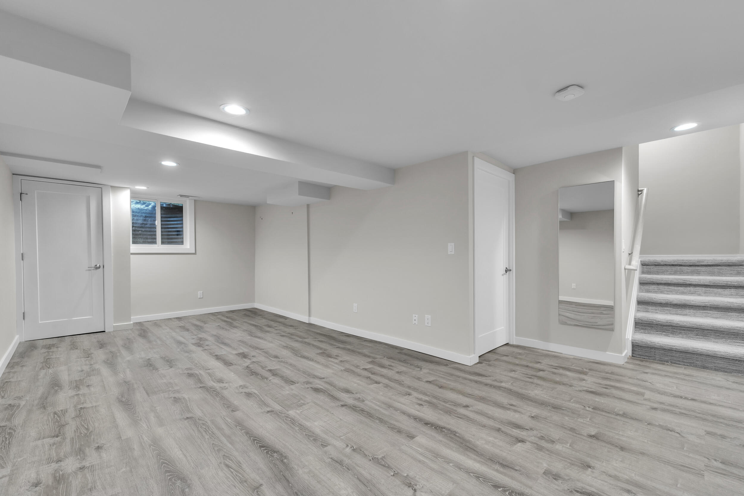 676 Greenhills Drive Property Photo 42