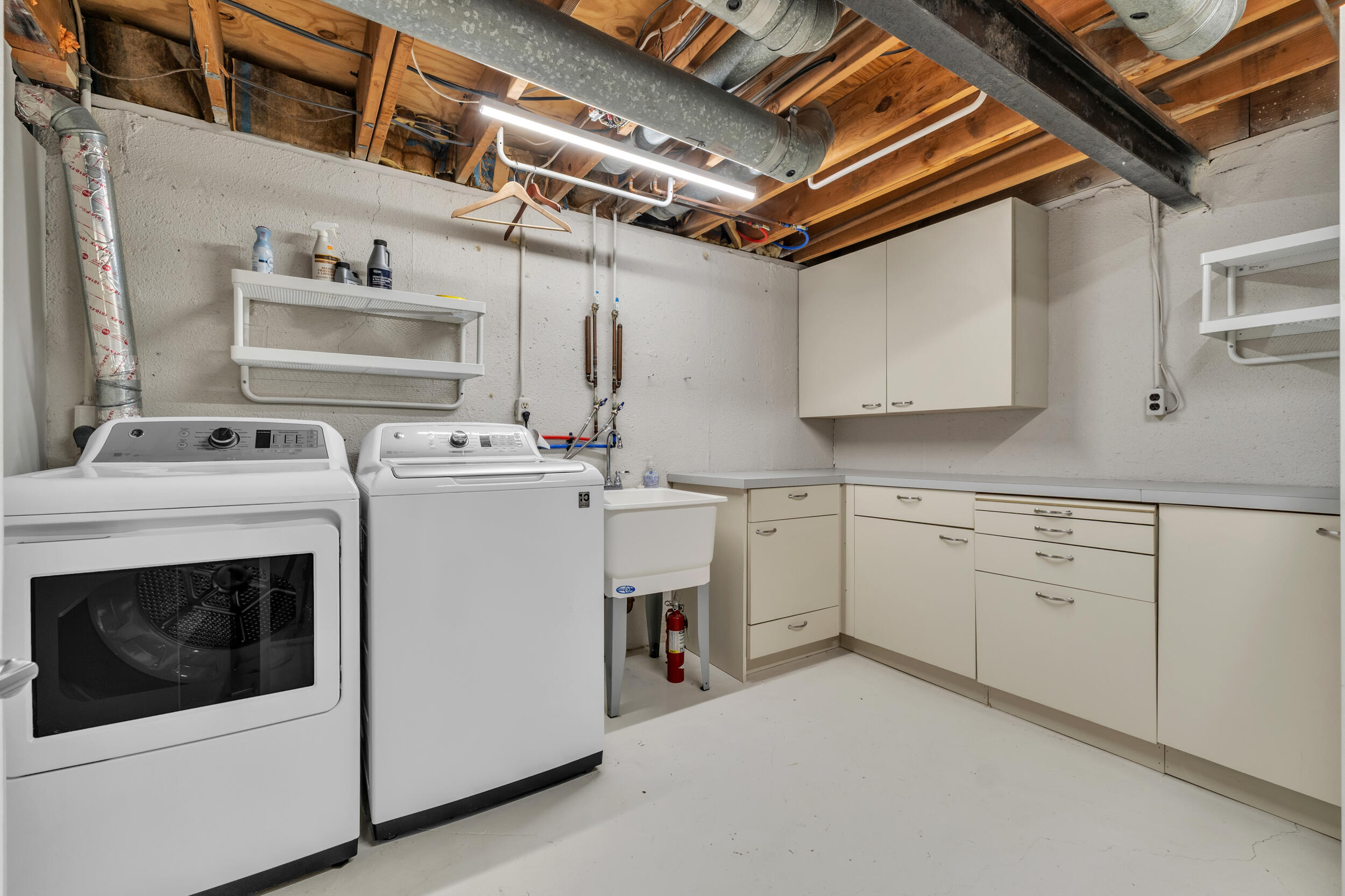 676 Greenhills Drive Property Photo 46
