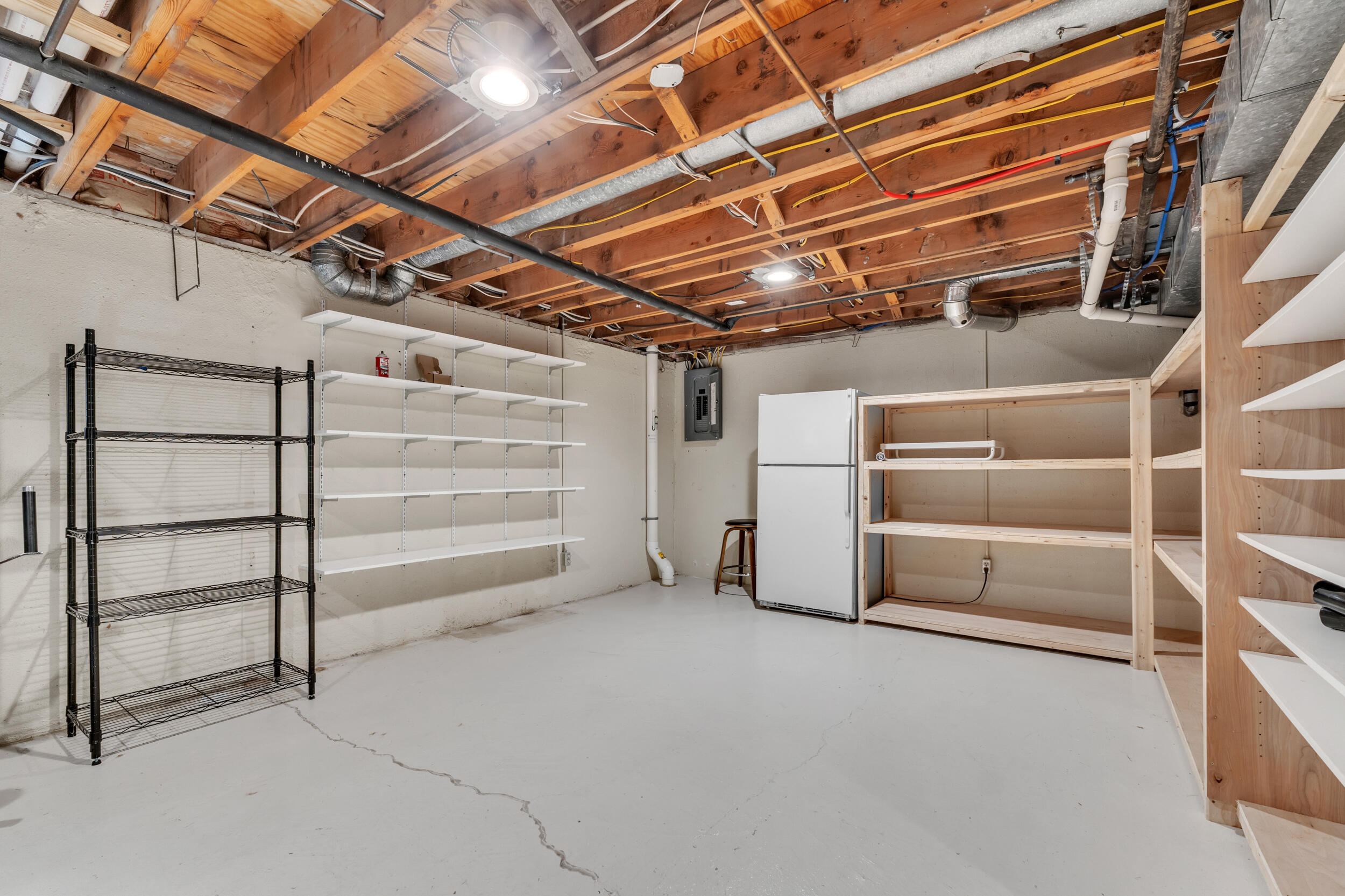676 Greenhills Drive Property Photo 47
