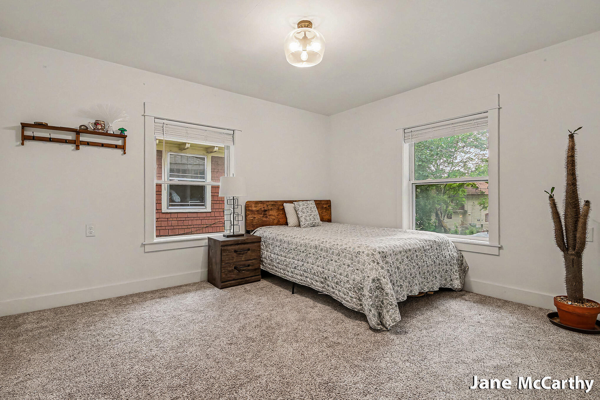 1240 Bemis Street Se Property Photo 19