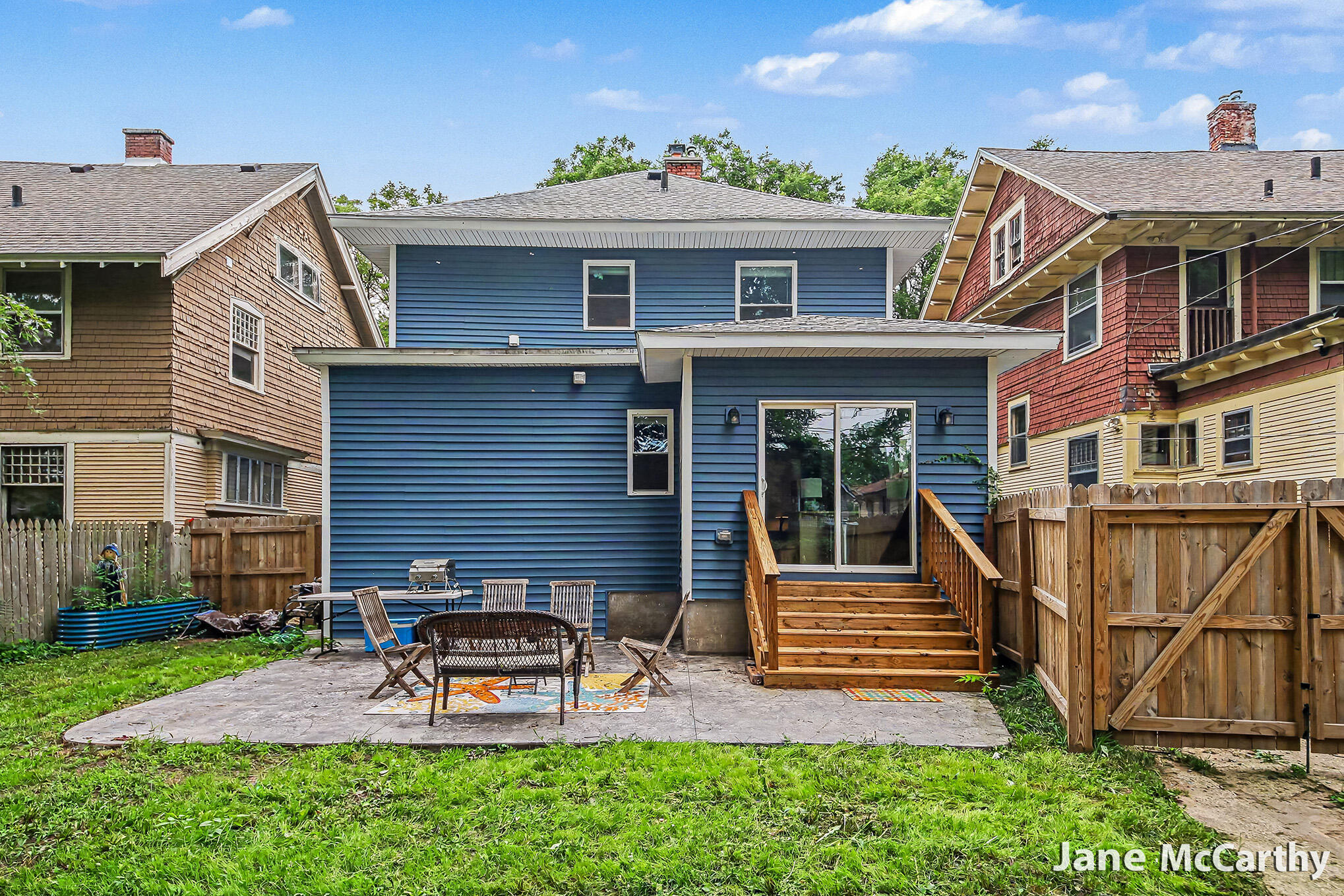 1240 Bemis Street Se Property Photo 26
