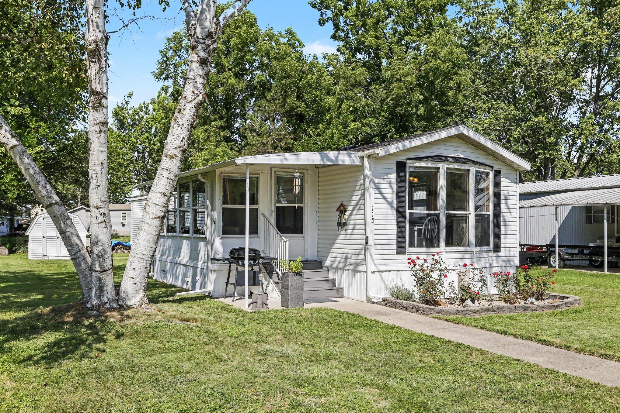 115 Lucky Drive Property Photo 1