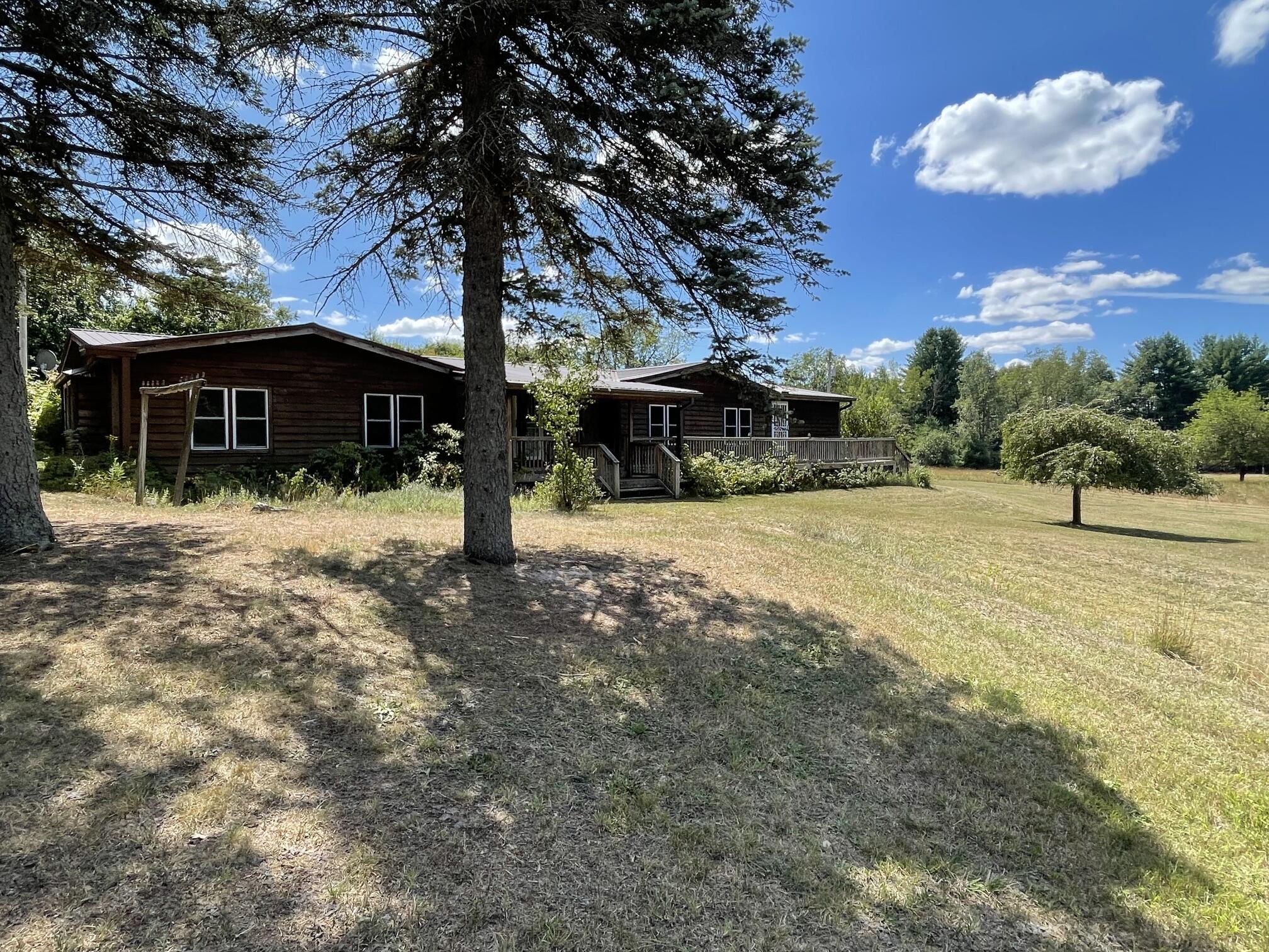 7225 E Sargeo Drive